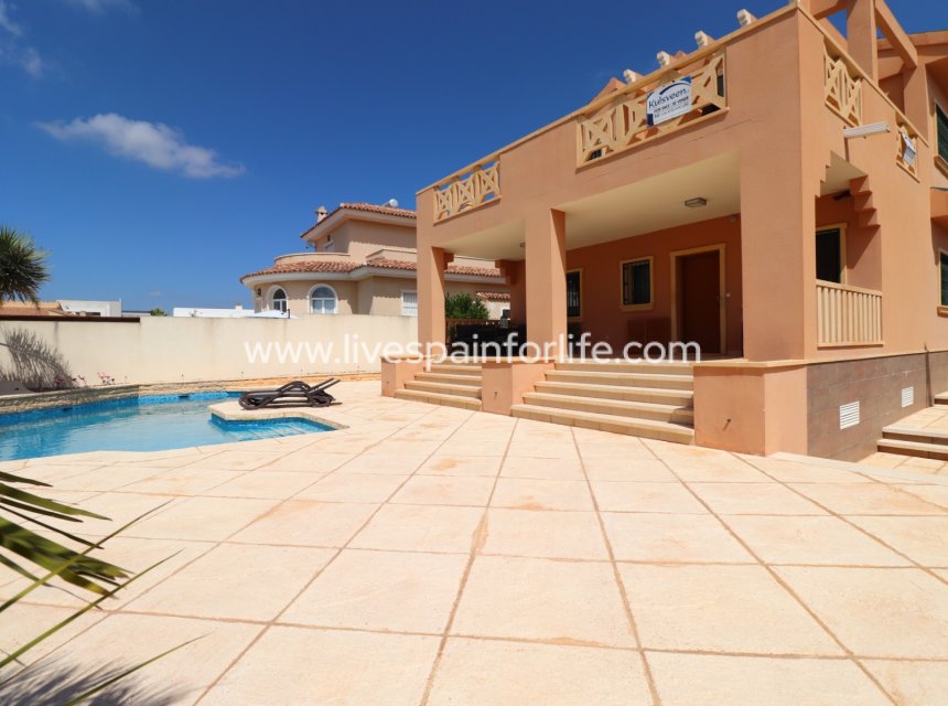 Resale - Villa (detached) -
Ciudad Quesada - La Fiesta