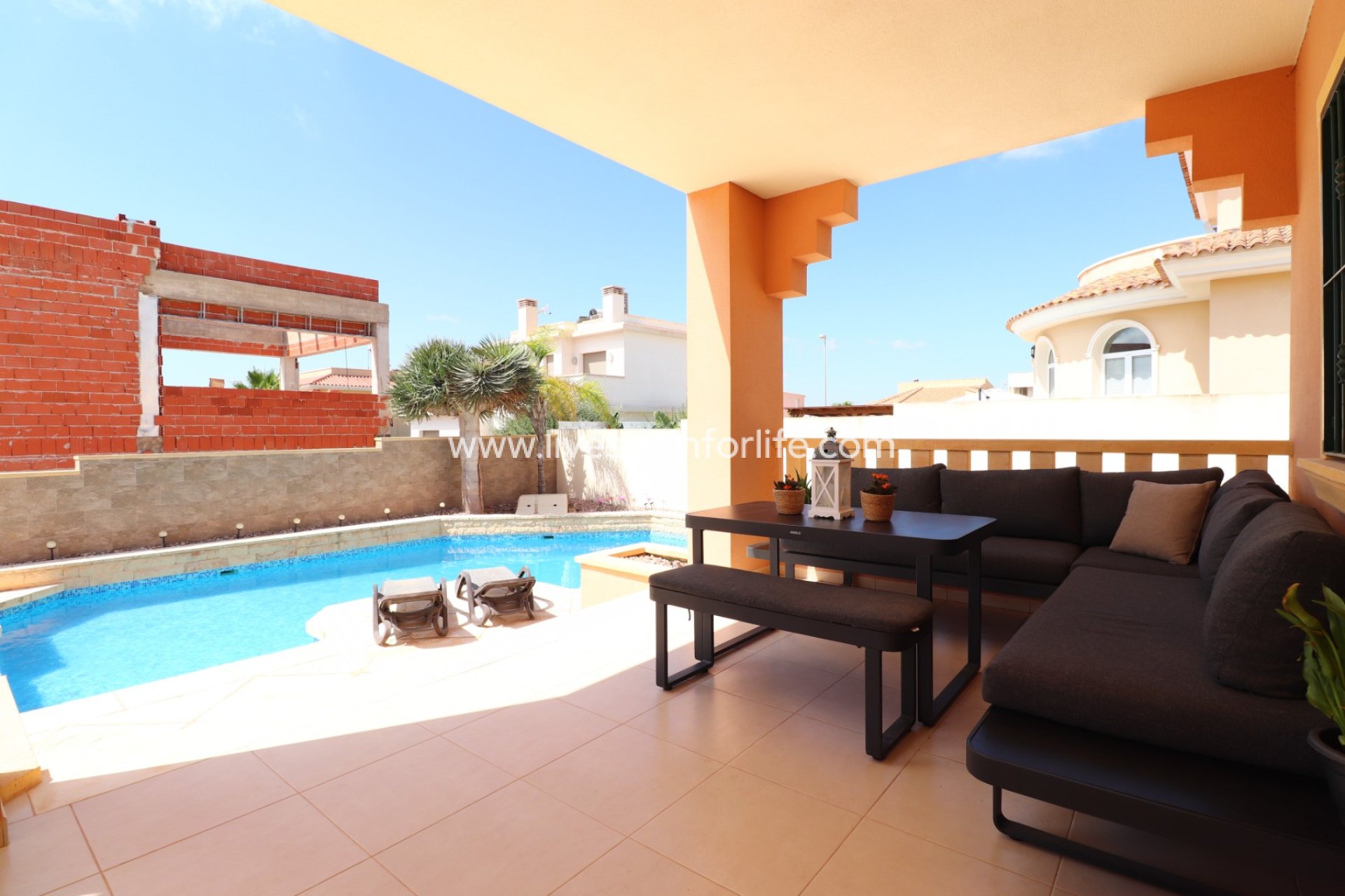 Resale - Villa (detached) -
Ciudad Quesada - La Fiesta