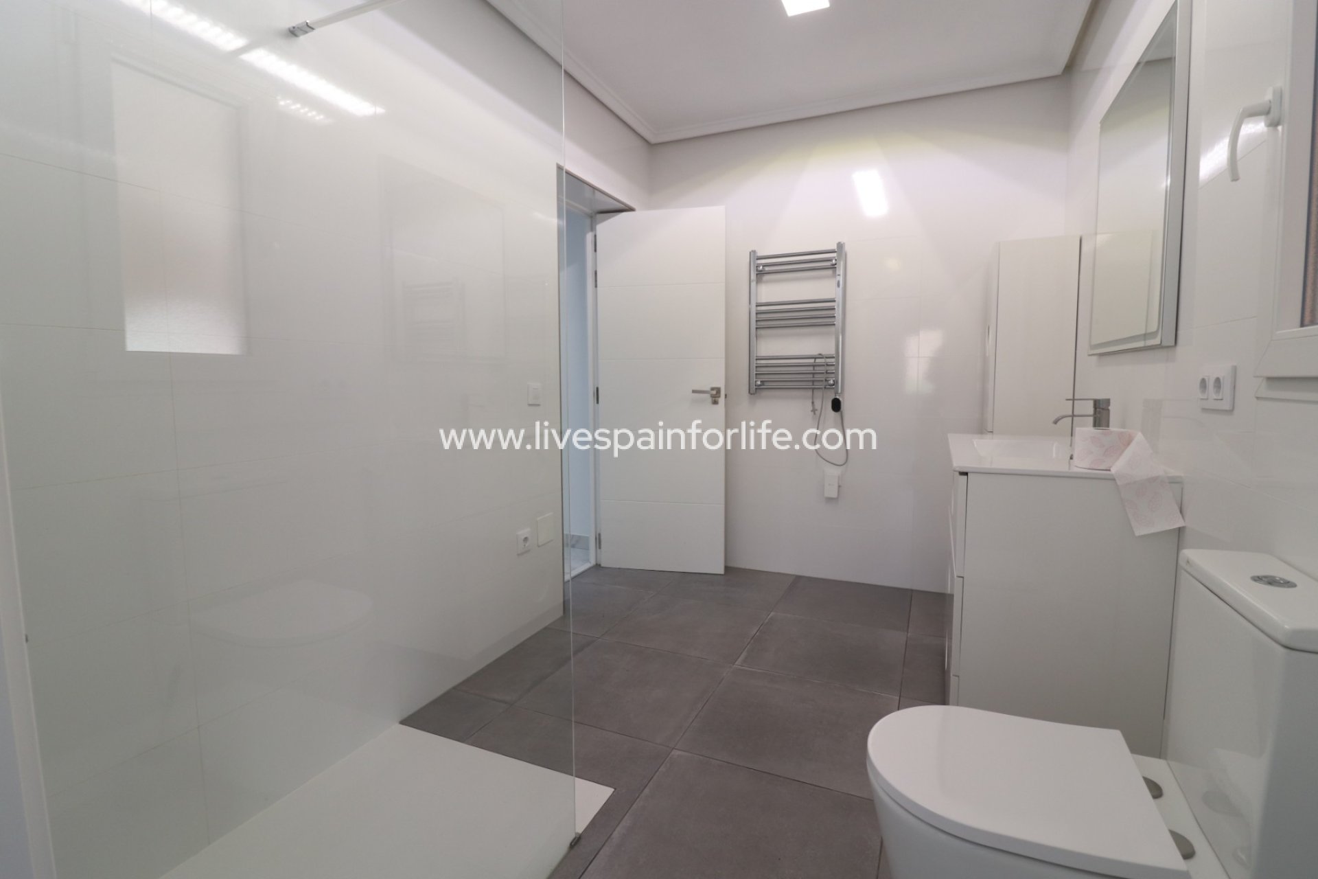 Resale - Villa (detached) -
Ciudad Quesada - La Fiesta