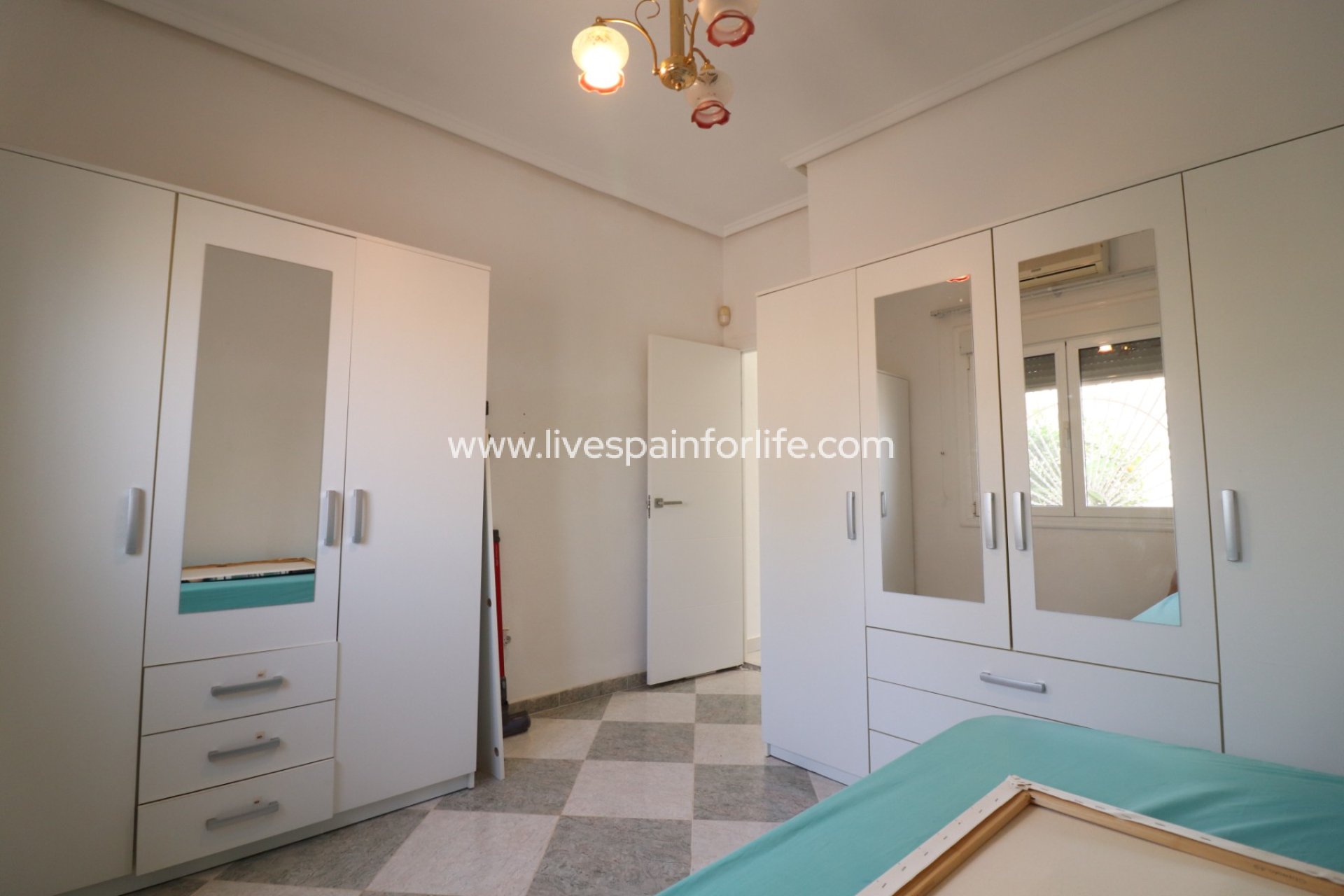 Resale - Villa (detached) -
Ciudad Quesada - La Fiesta