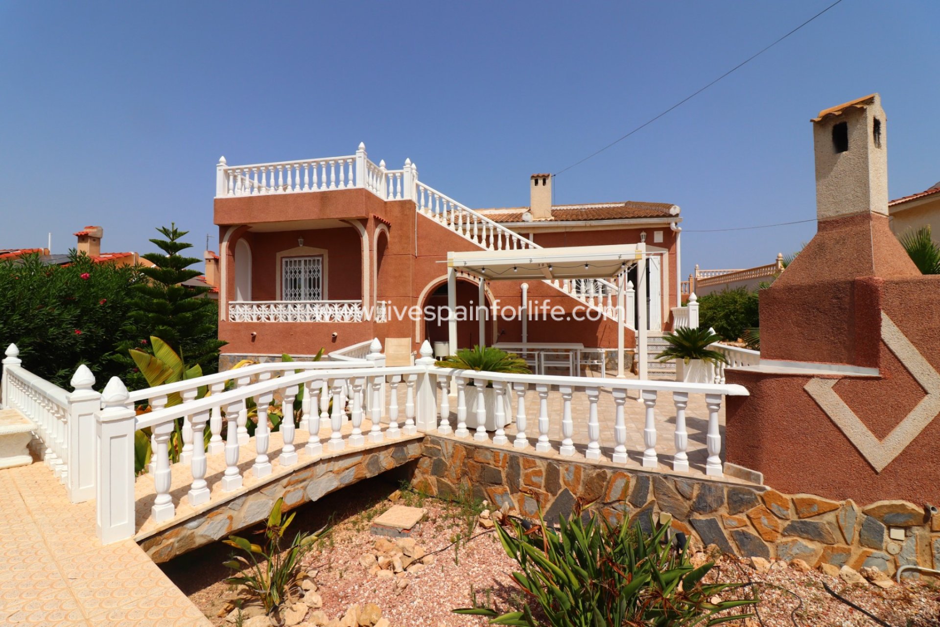 Resale - Villa (detached) -
Ciudad Quesada - La Fiesta