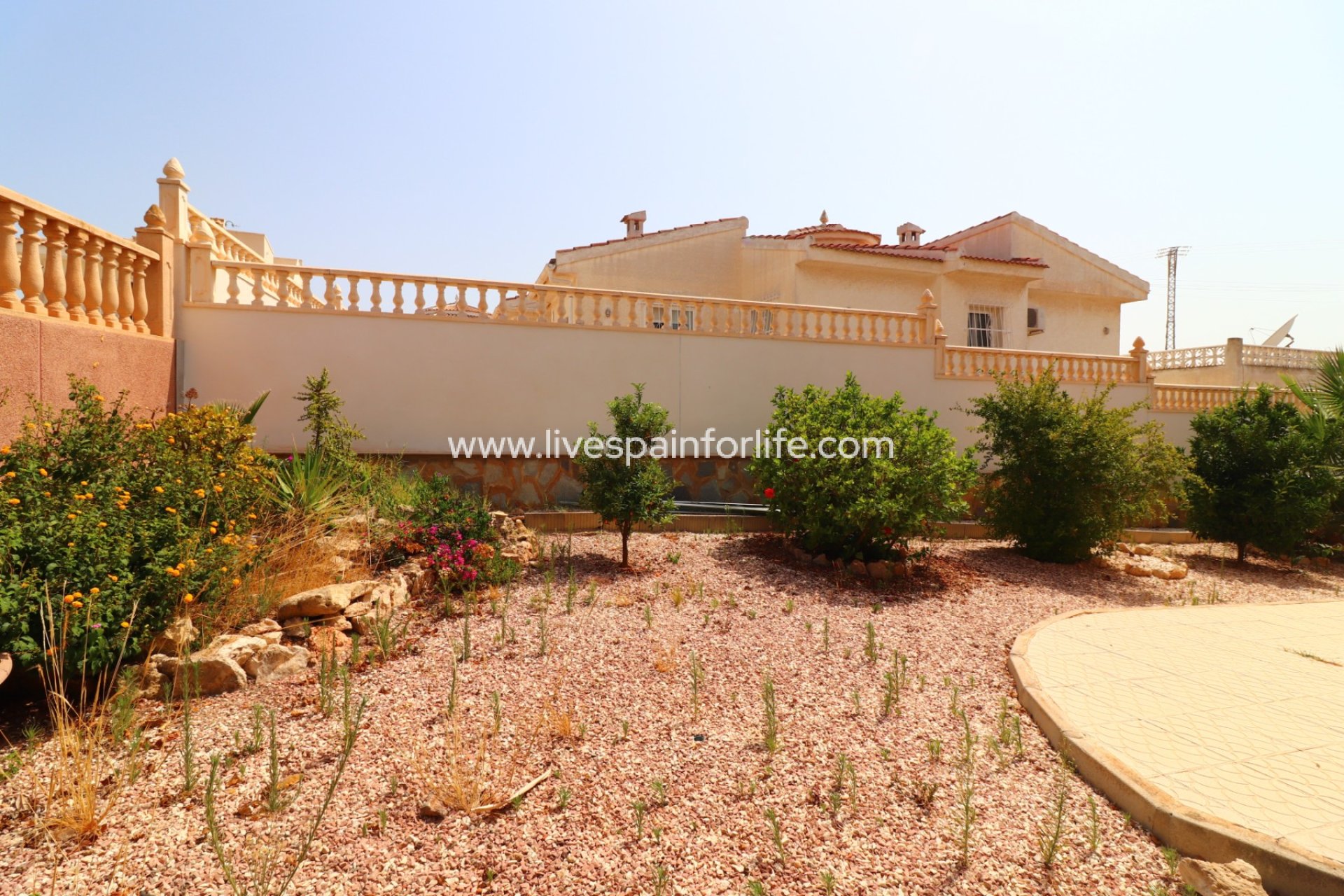 Resale - Villa (detached) -
Ciudad Quesada - La Fiesta