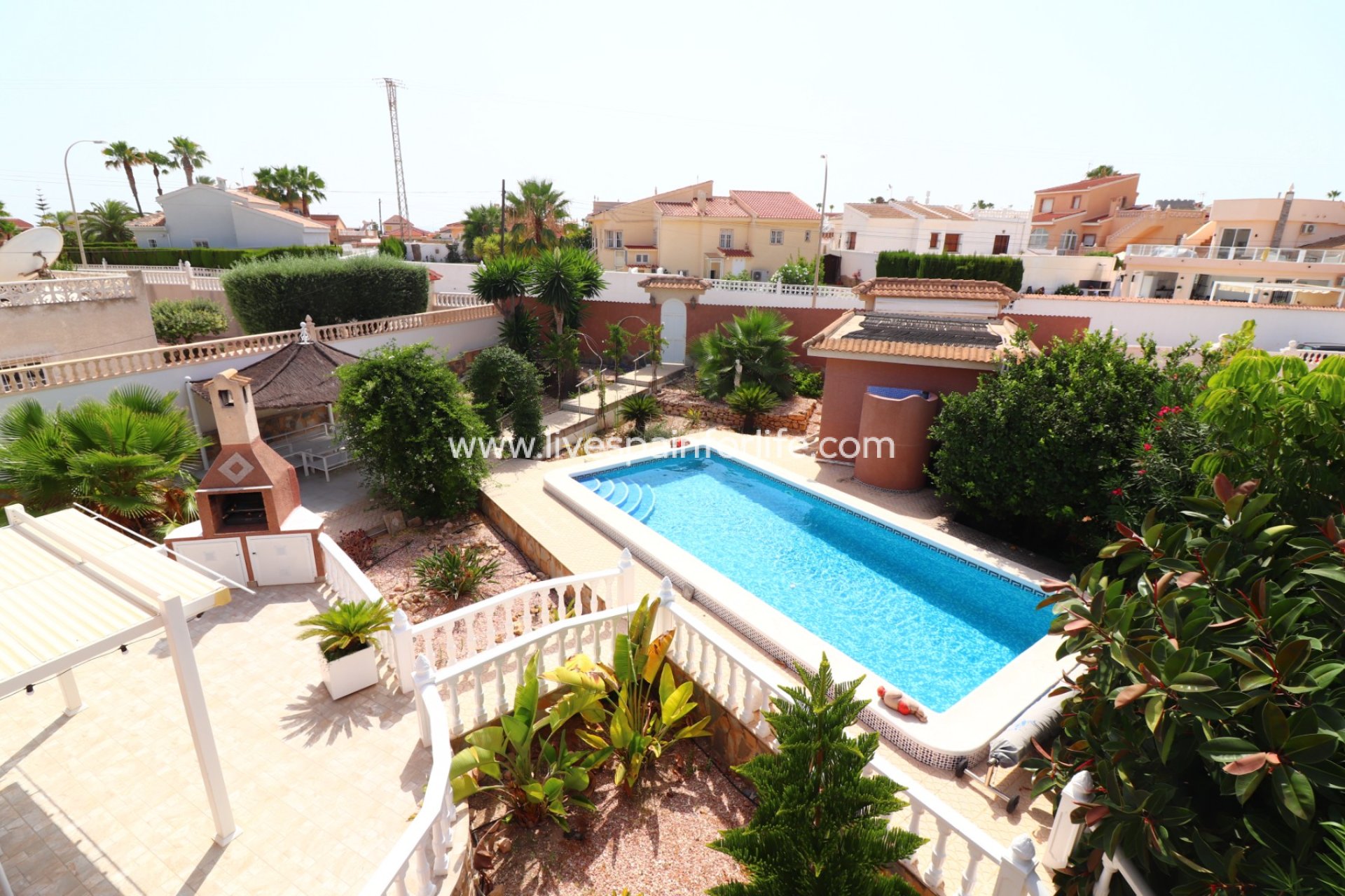 Resale - Villa (detached) -
Ciudad Quesada - La Fiesta