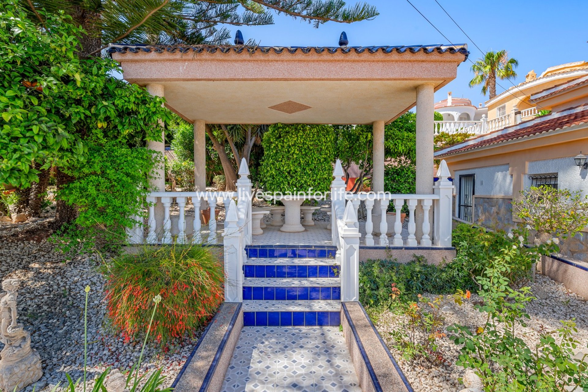 Resale - Villa (detached) -
Ciudad Quesada - La Marquesa