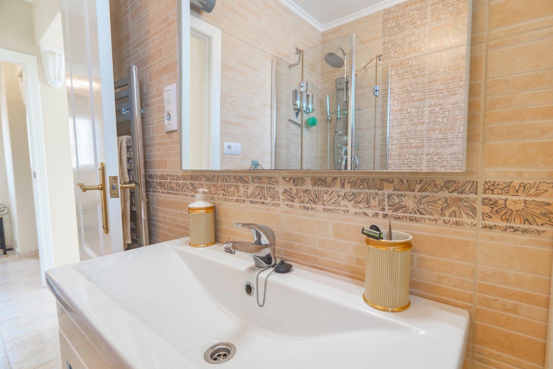 Resale - Villa (detached) -
Ciudad Quesada - Rojales