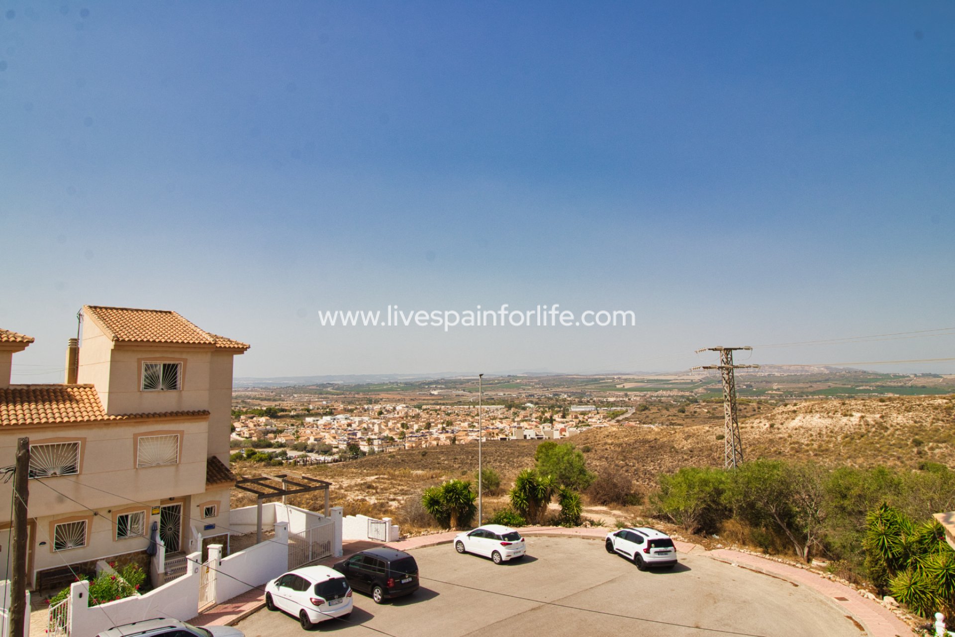 Resale - Villa (detached) -
Ciudad Quesada