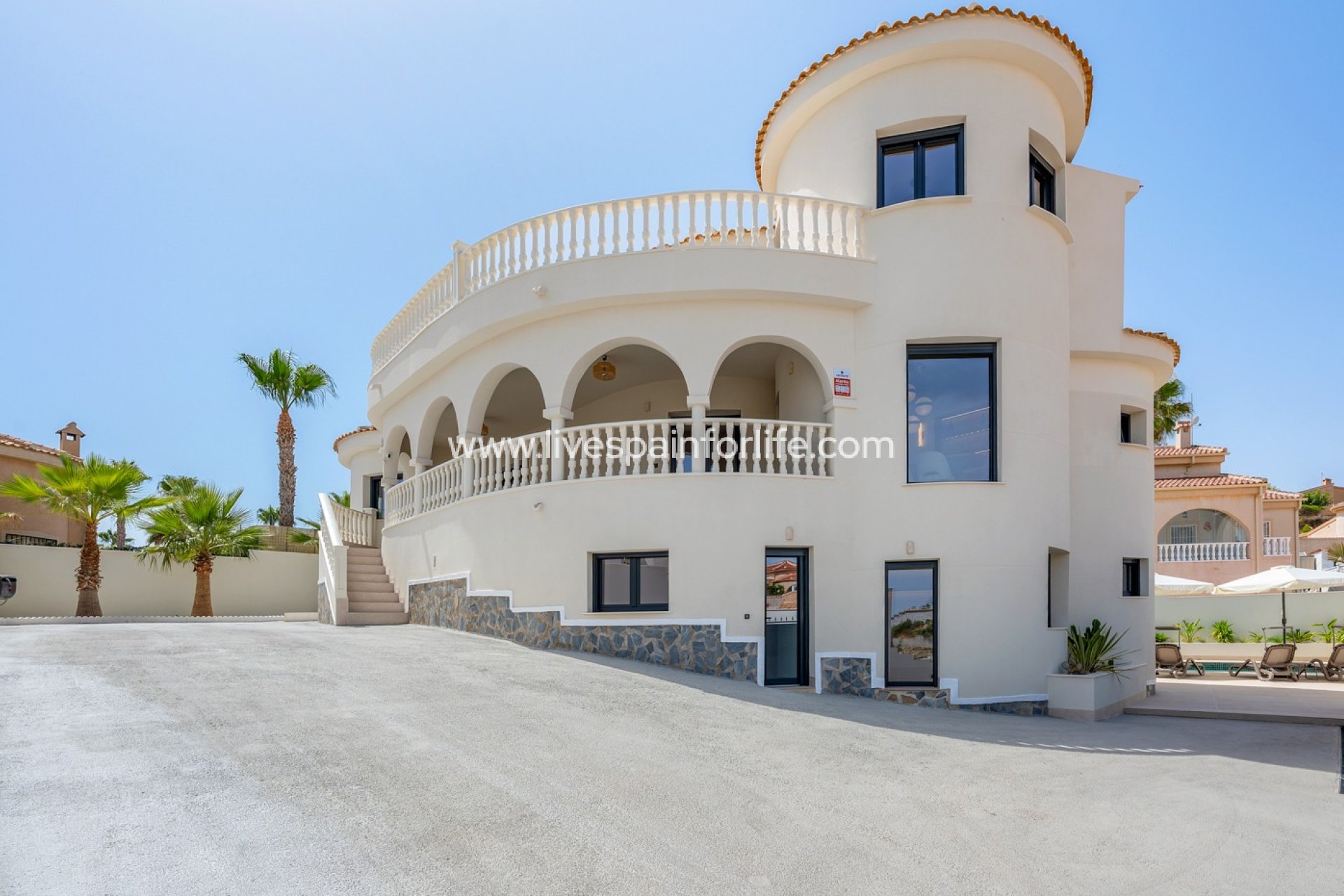 Resale - Villa (detached) -
Ciudad Quesada
