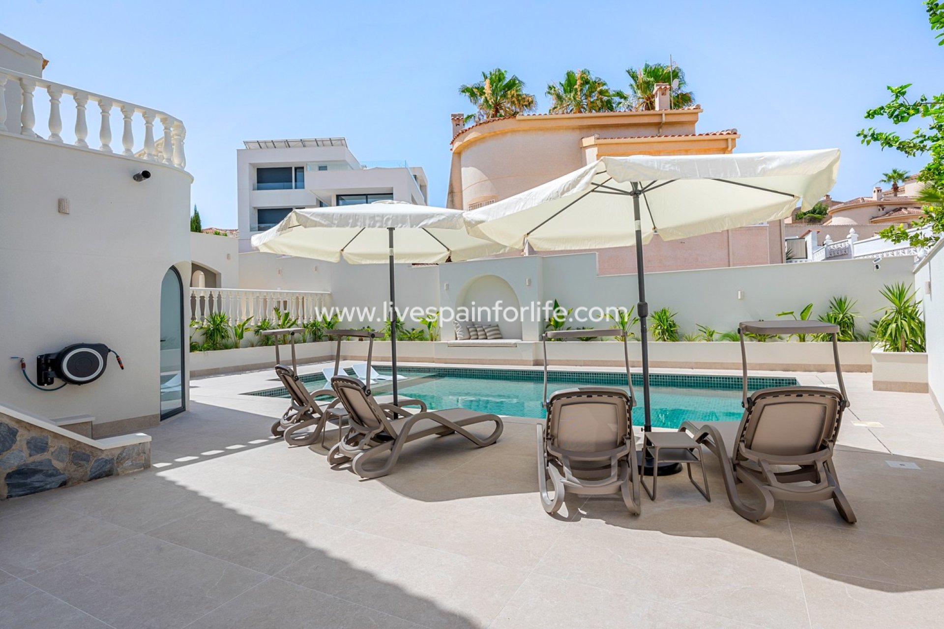 Resale - Villa (detached) -
Ciudad Quesada