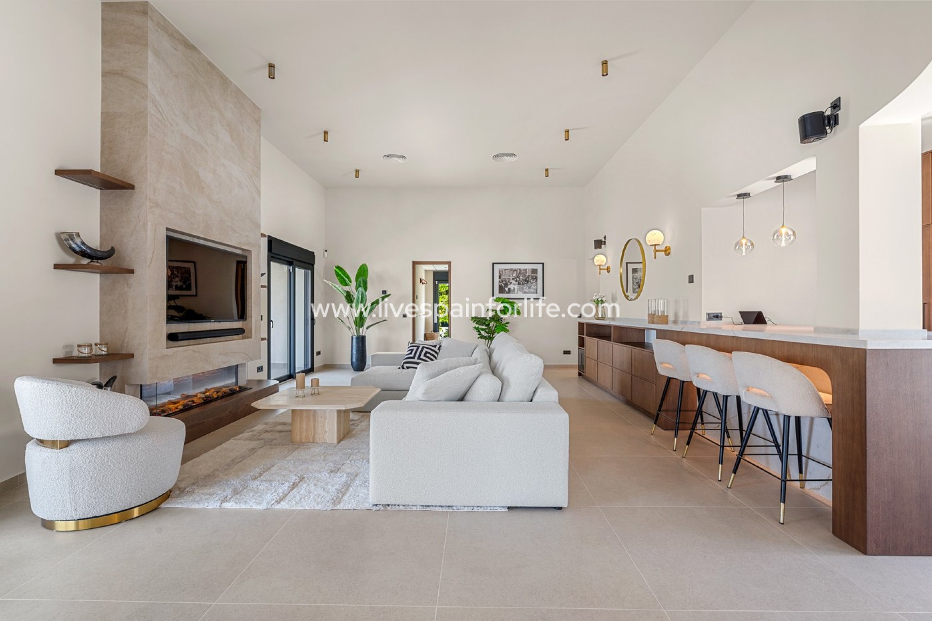 Resale - Villa (detached) -
Ciudad Quesada