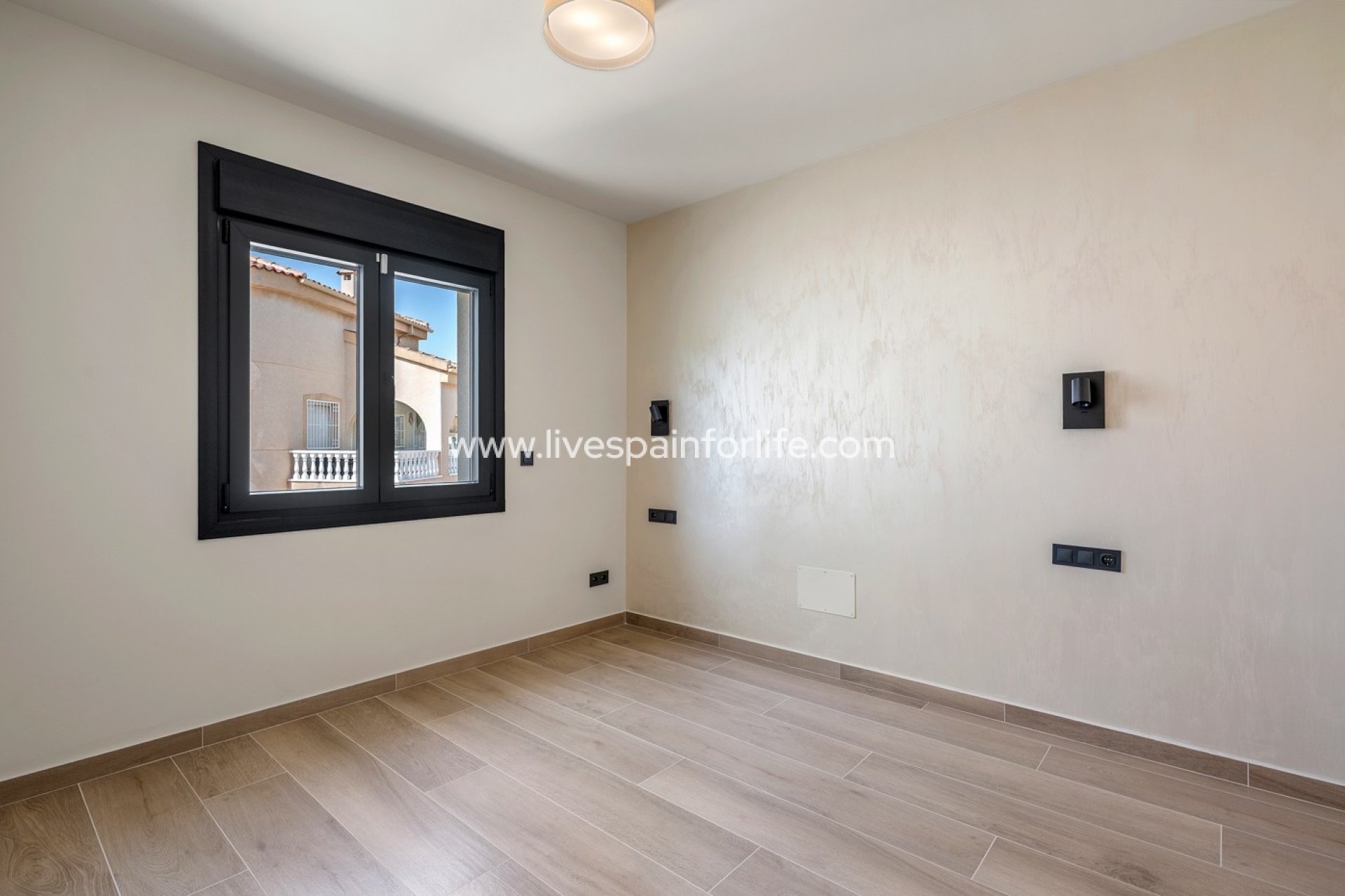 Resale - Villa (detached) -
Ciudad Quesada