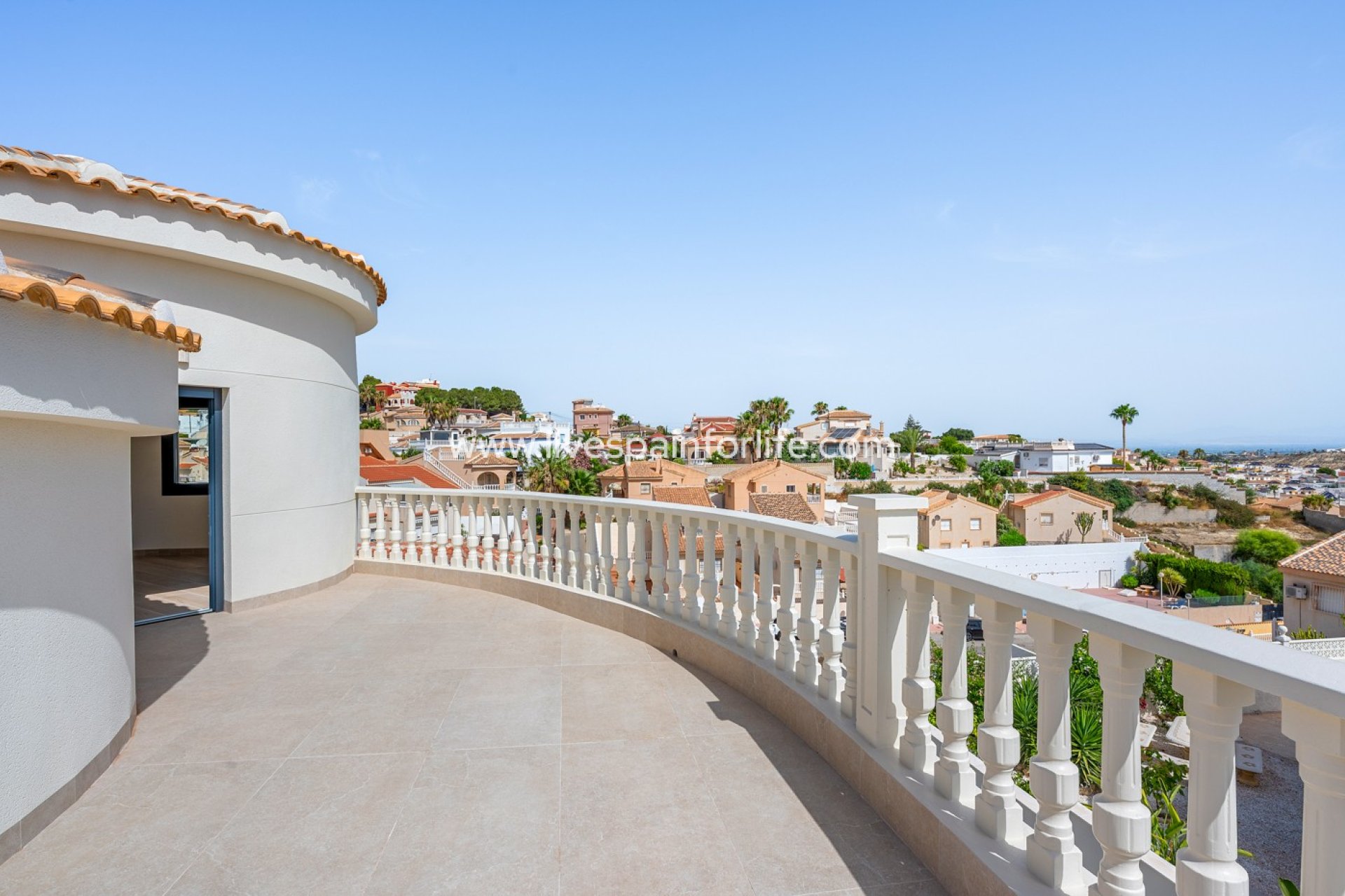 Resale - Villa (detached) -
Ciudad Quesada