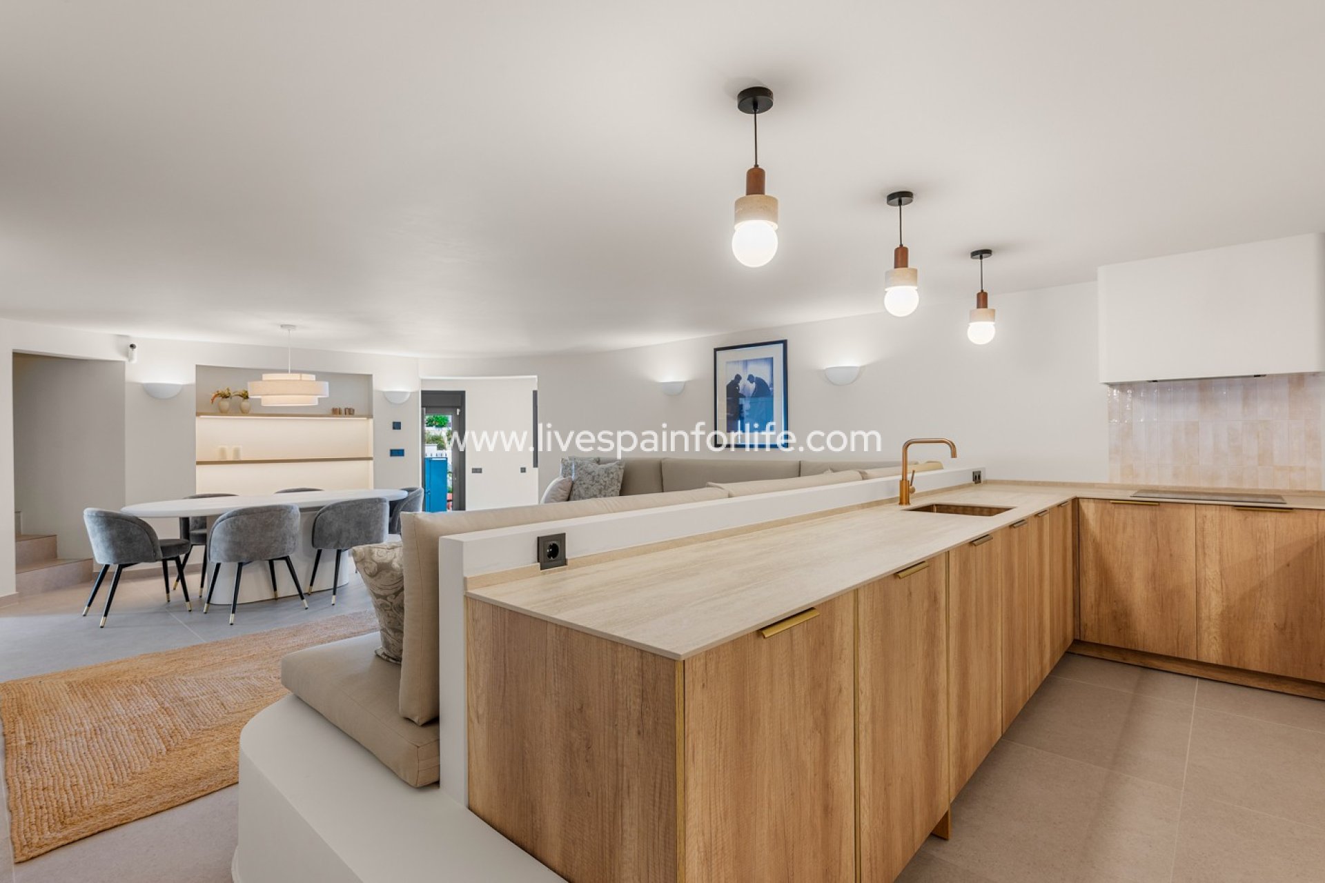 Resale - Villa (detached) -
Ciudad Quesada