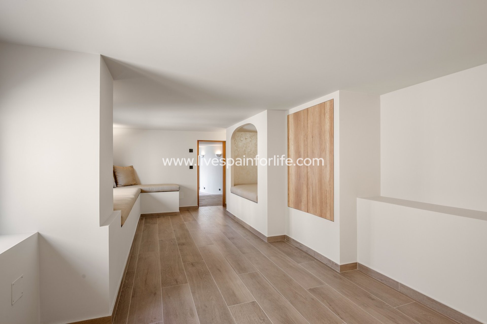 Resale - Villa (detached) -
Ciudad Quesada