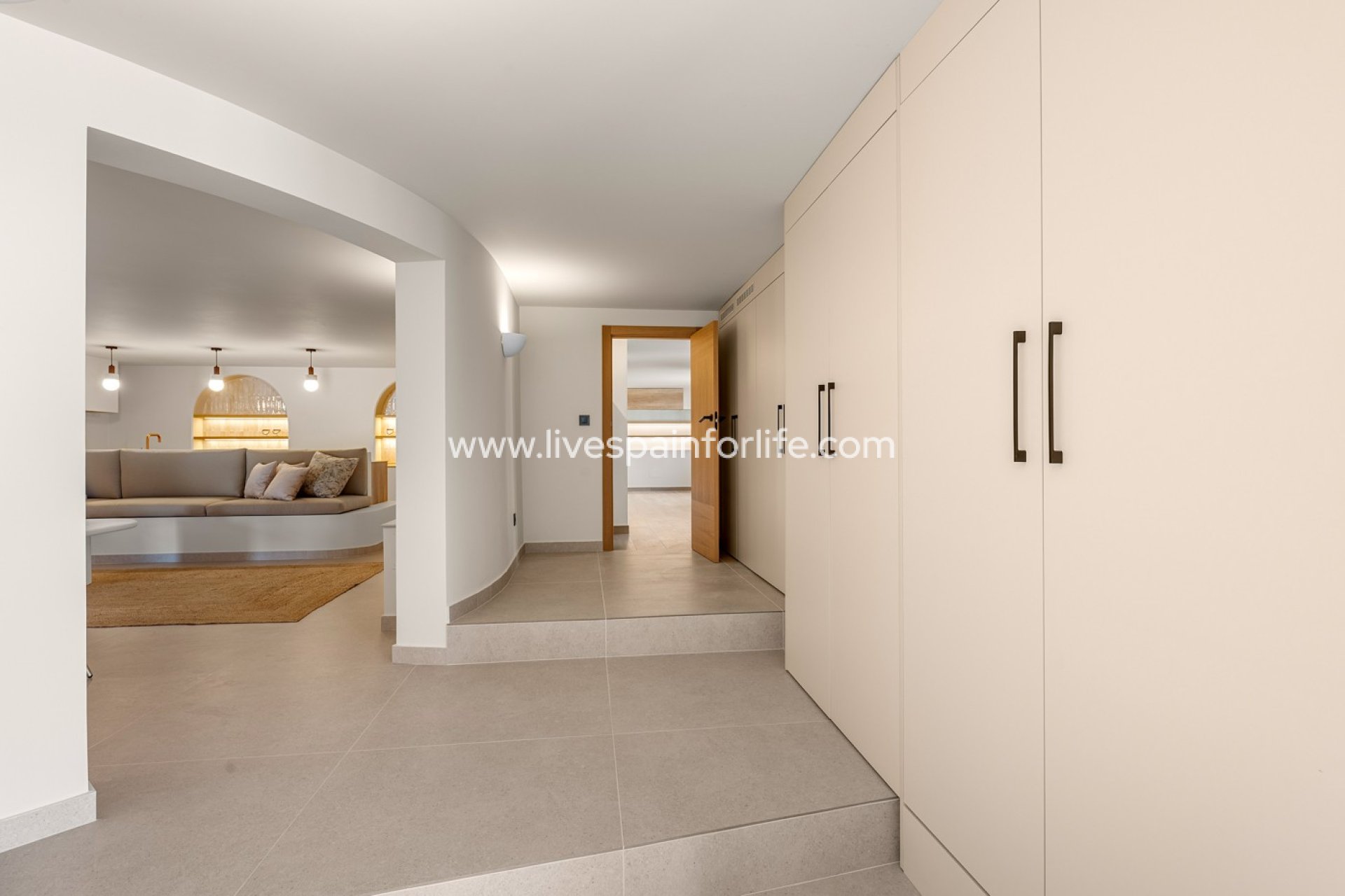 Resale - Villa (detached) -
Ciudad Quesada
