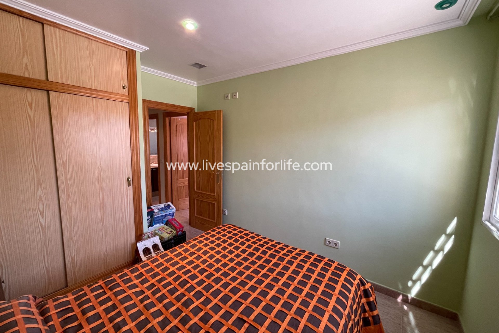 Resale - Villa (detached) -
Crevillent - Crevillente