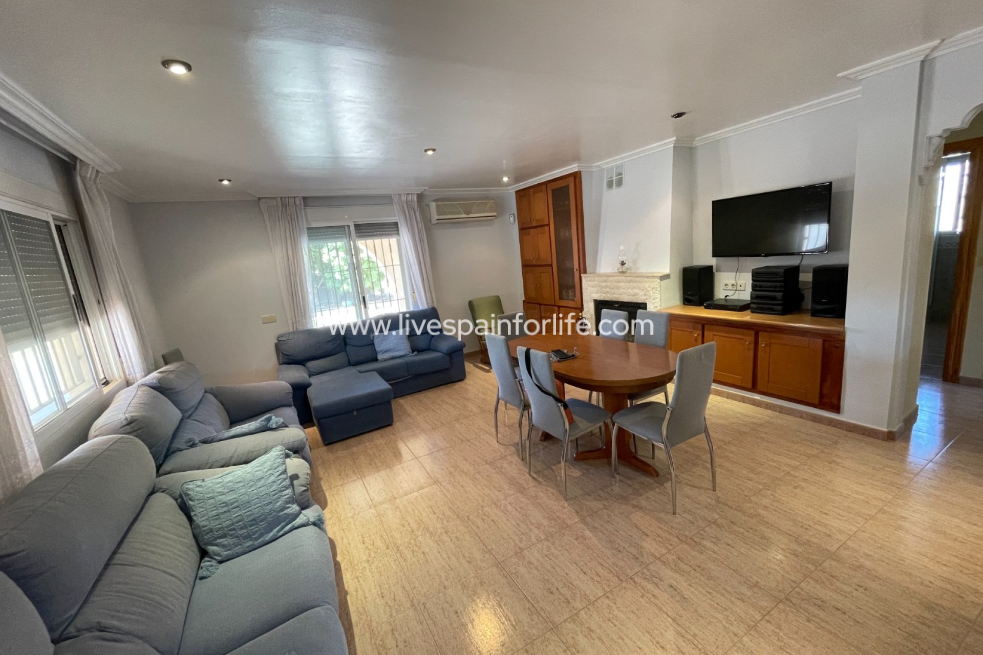 Resale - Villa (detached) -
Crevillent - Crevillente