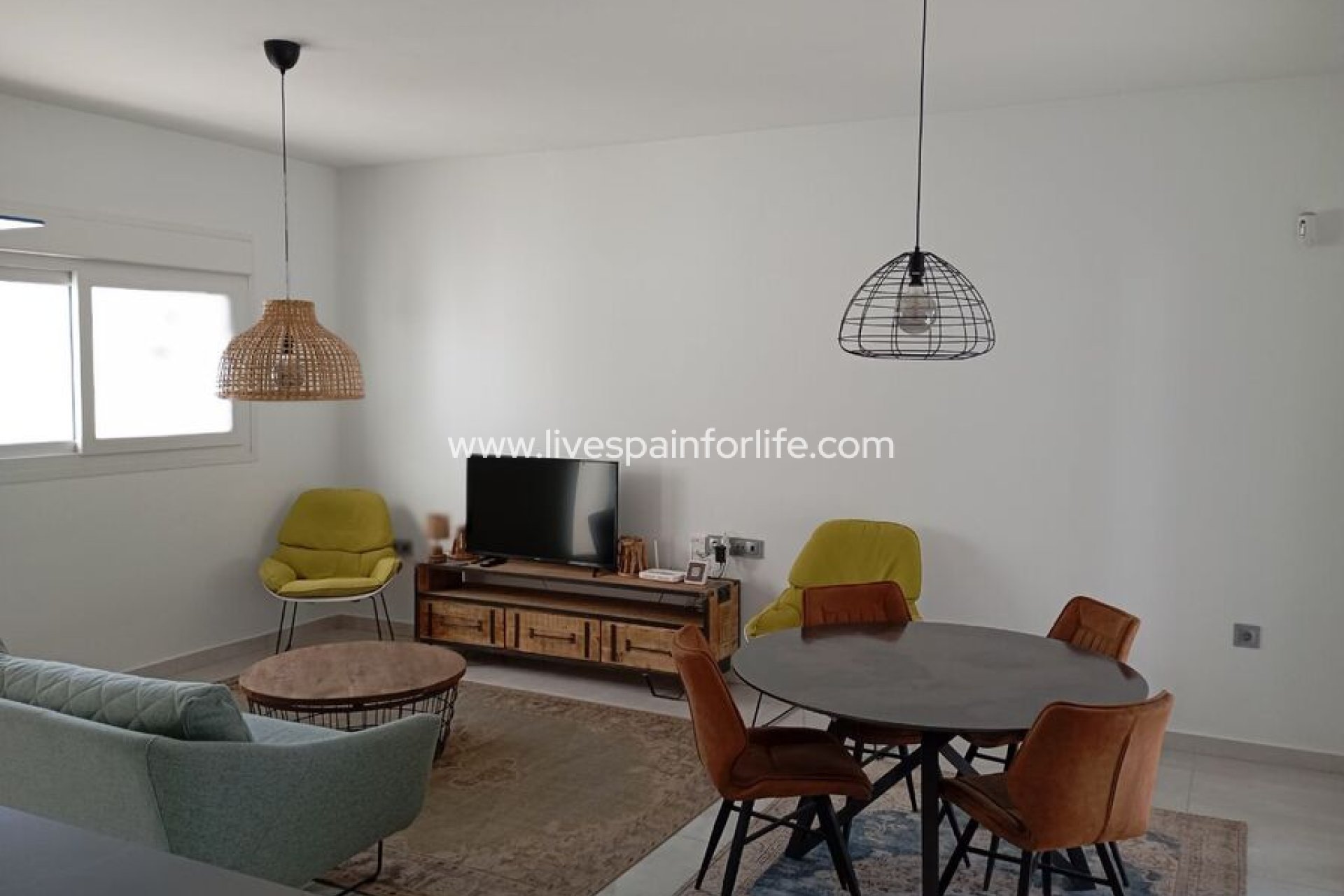 Resale - Villa (detached) -
Daya Vieja