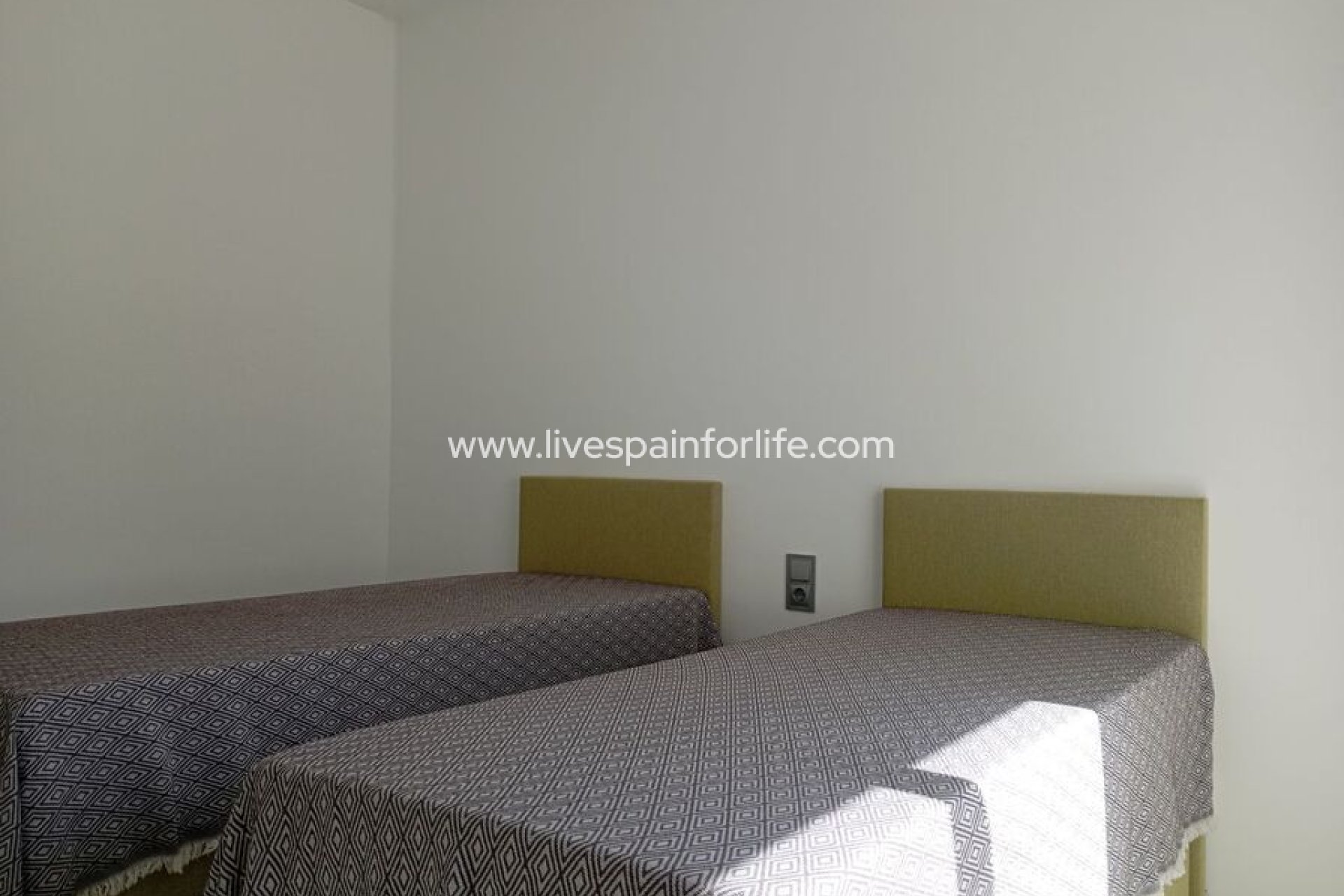 Resale - Villa (detached) -
Daya Vieja