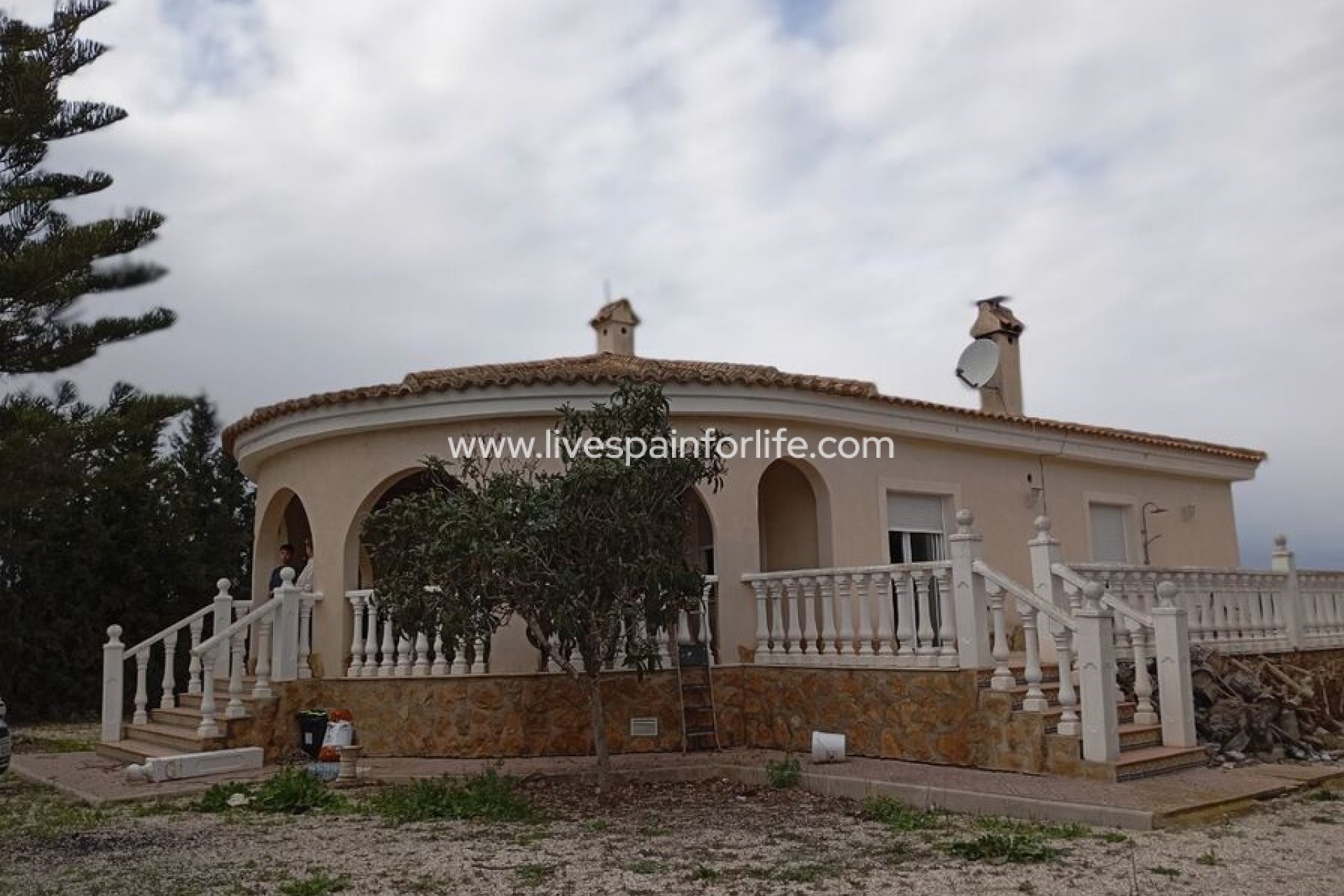 Resale - Villa (detached) -
Daya Vieja