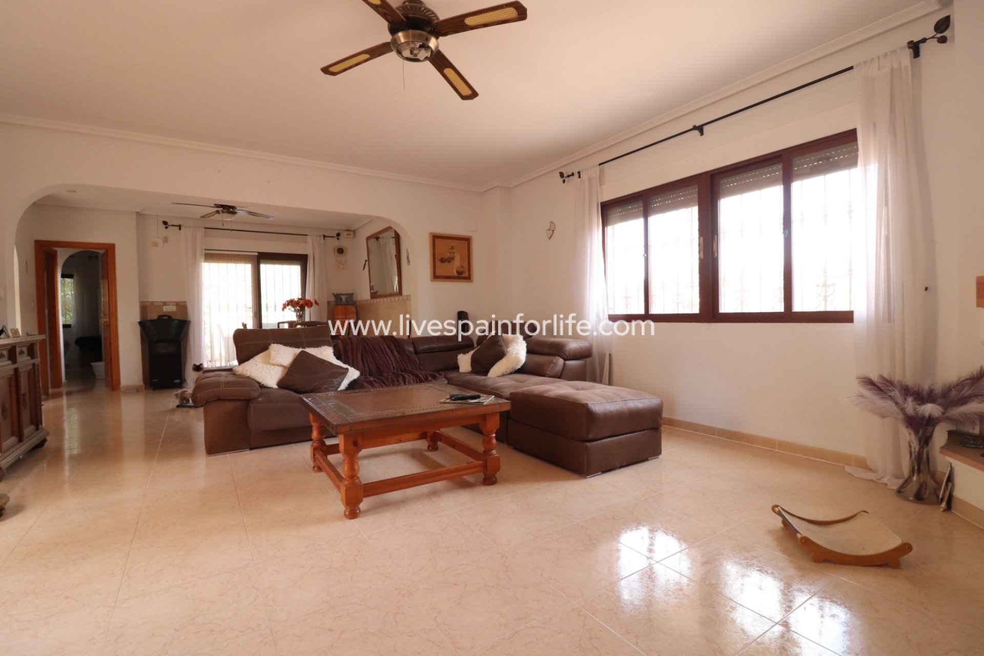 Resale - Villa (detached) -
Formentera Del Segura - Fincas de La Vega