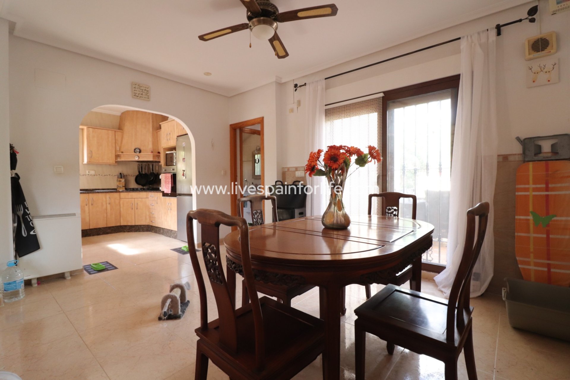 Resale - Villa (detached) -
Formentera Del Segura - Fincas de La Vega