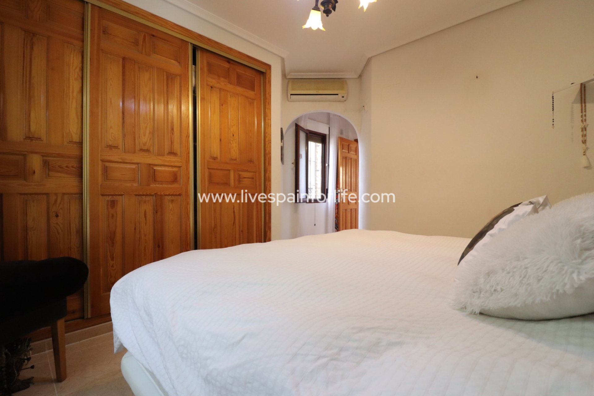Resale - Villa (detached) -
Formentera Del Segura - Fincas de La Vega