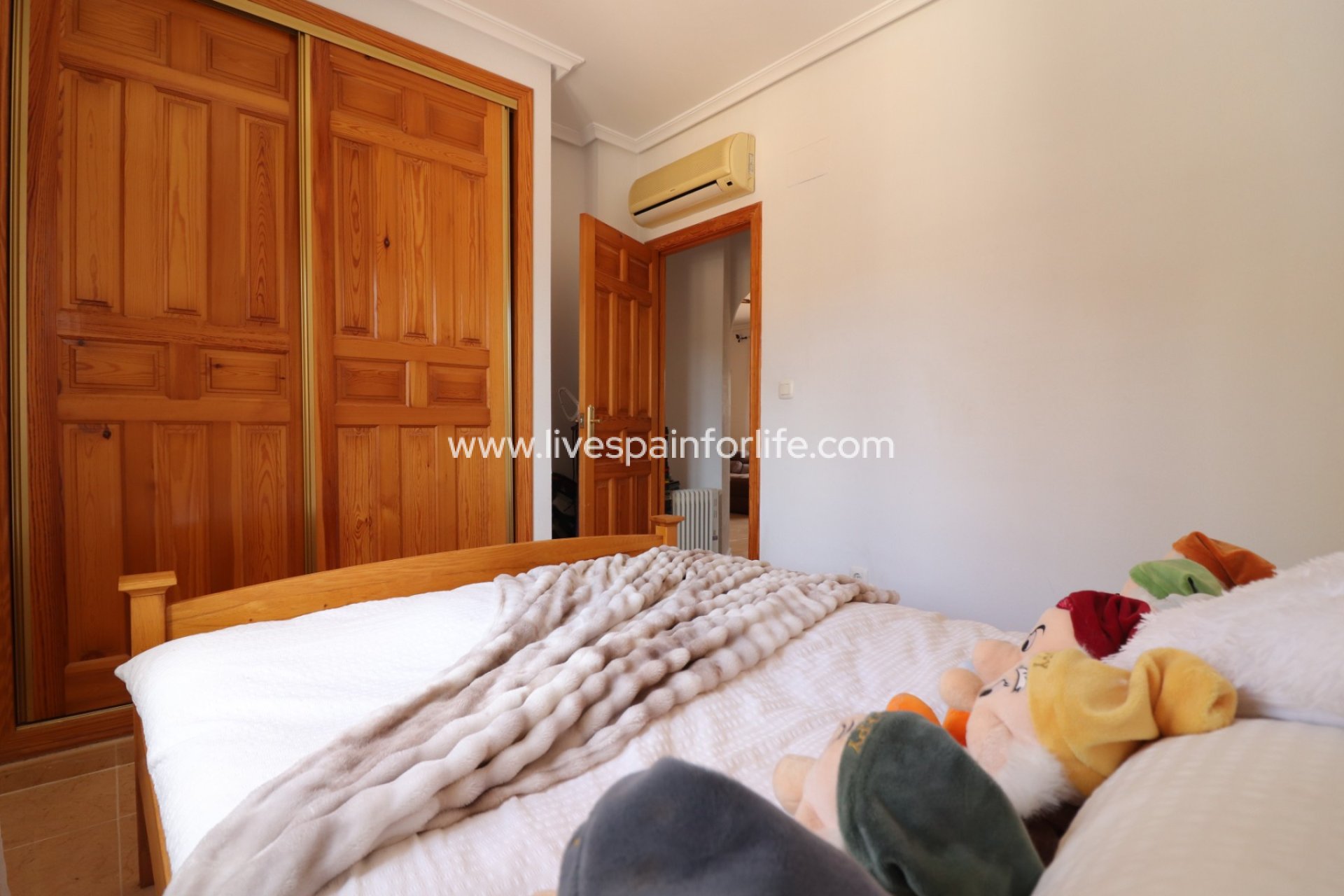 Resale - Villa (detached) -
Formentera Del Segura - Fincas de La Vega