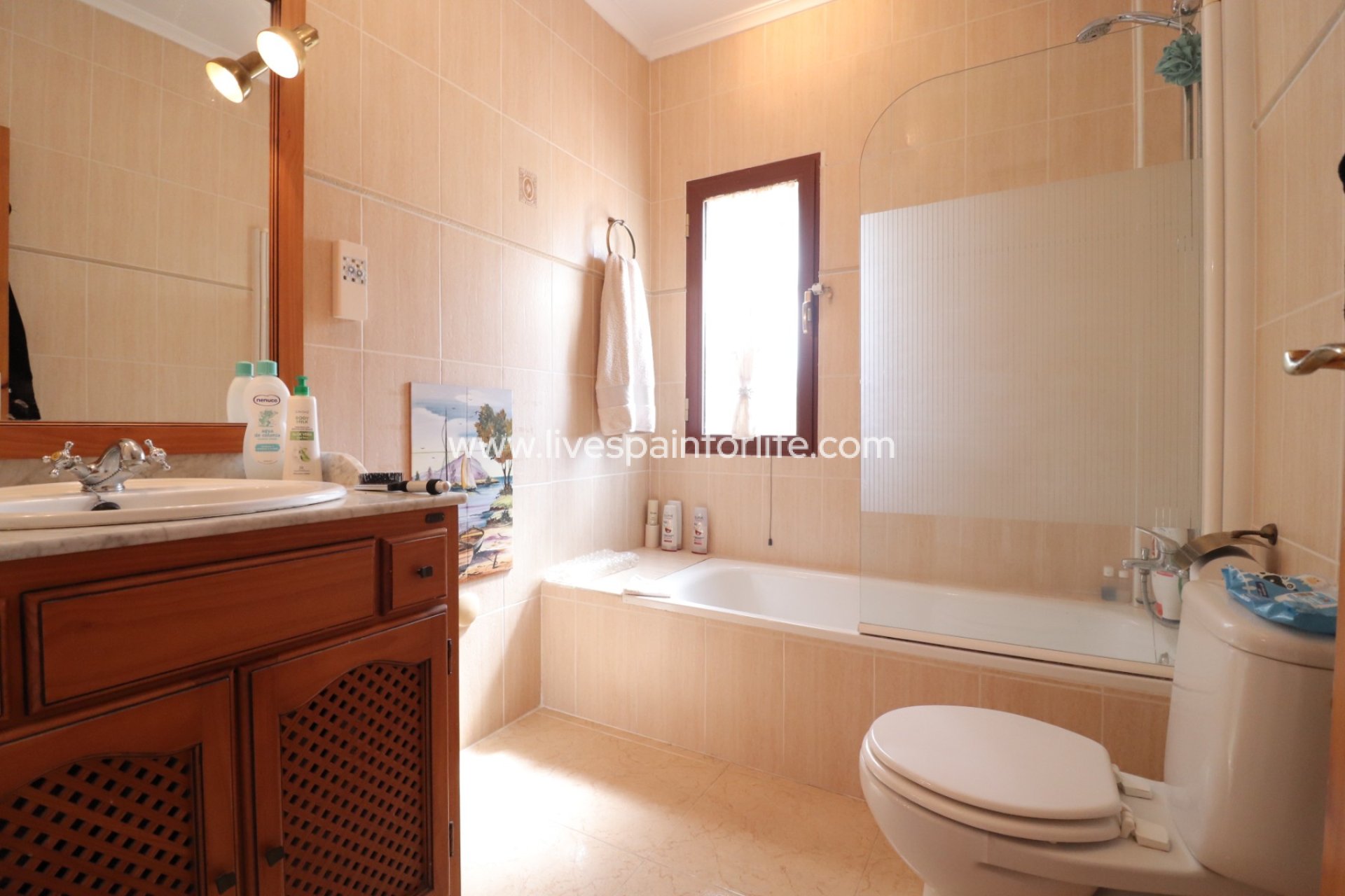 Resale - Villa (detached) -
Formentera Del Segura - Fincas de La Vega