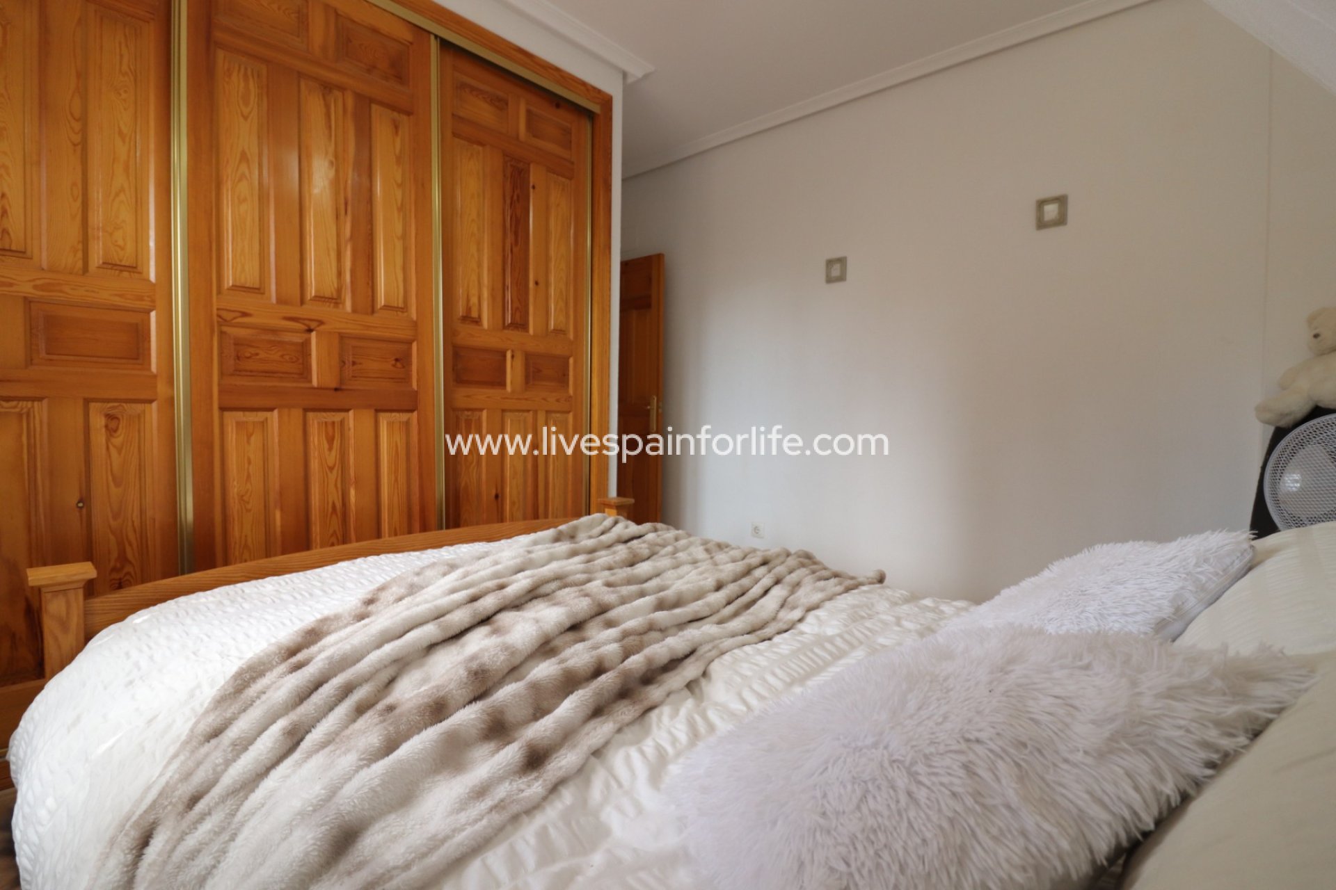 Resale - Villa (detached) -
Formentera Del Segura - Fincas de La Vega