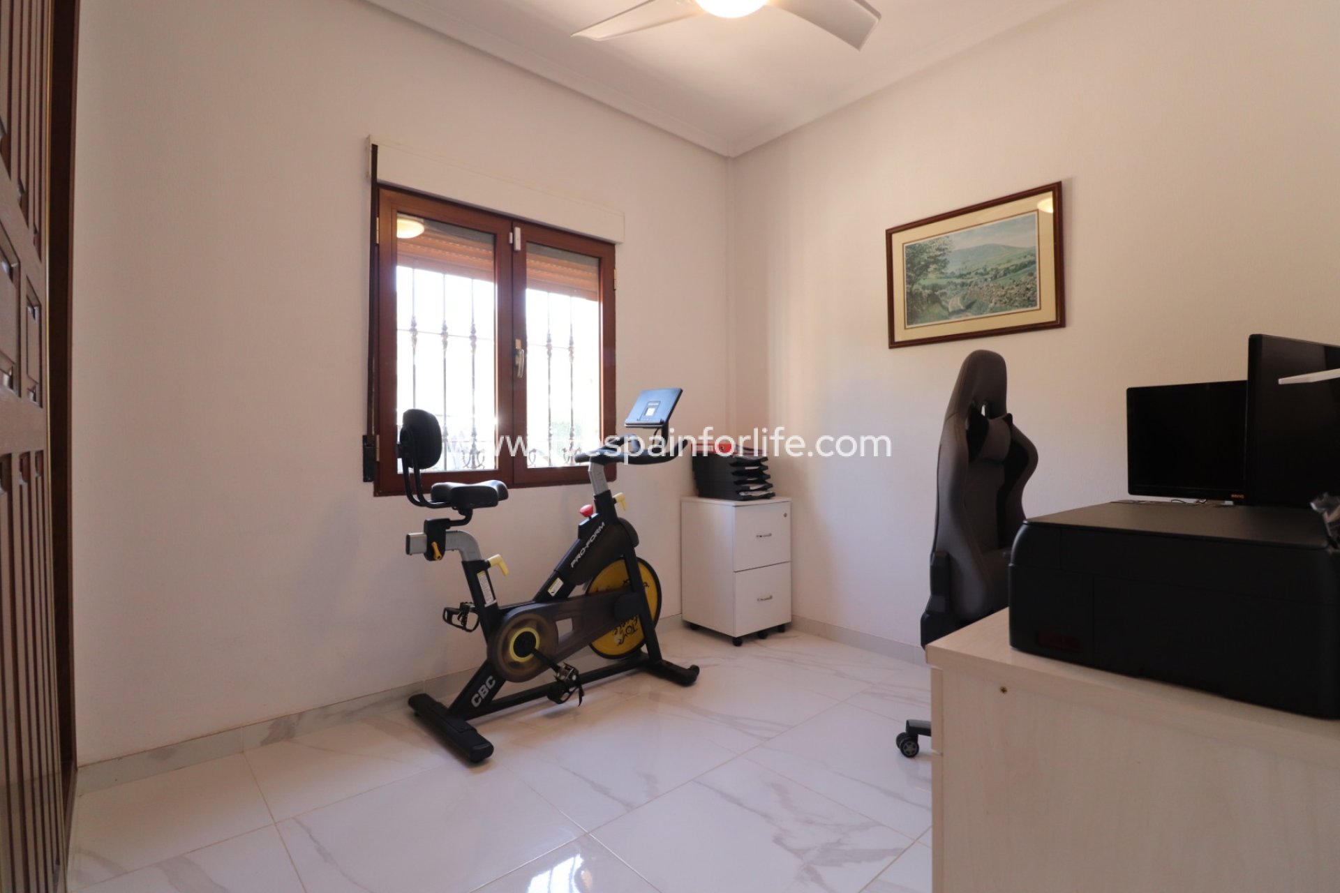 Resale - Villa (detached) -
Formentera Del Segura - Fincas de La Vega