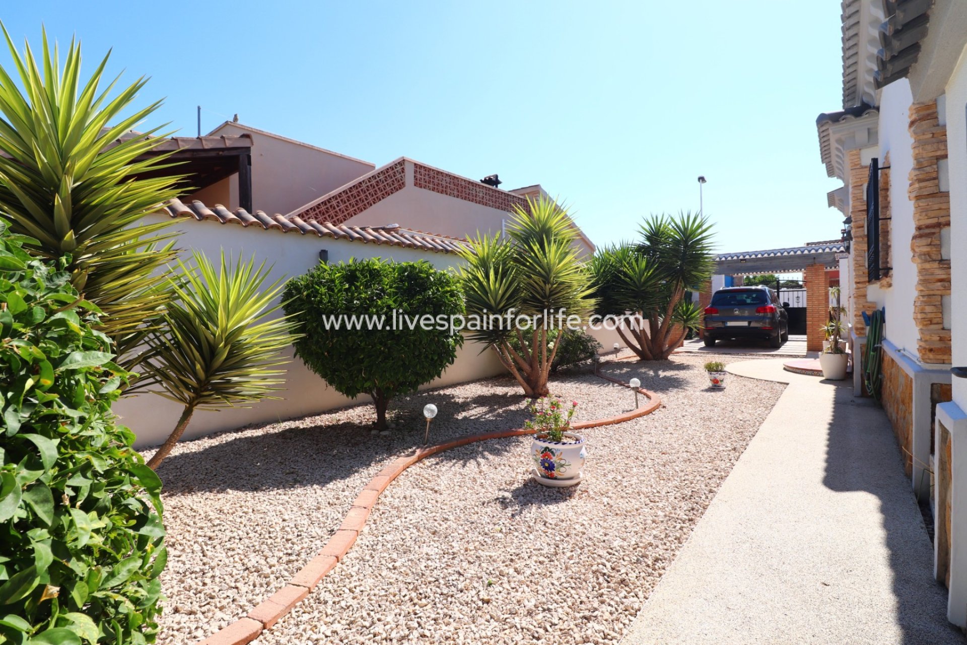 Resale - Villa (detached) -
Formentera Del Segura - Fincas de La Vega