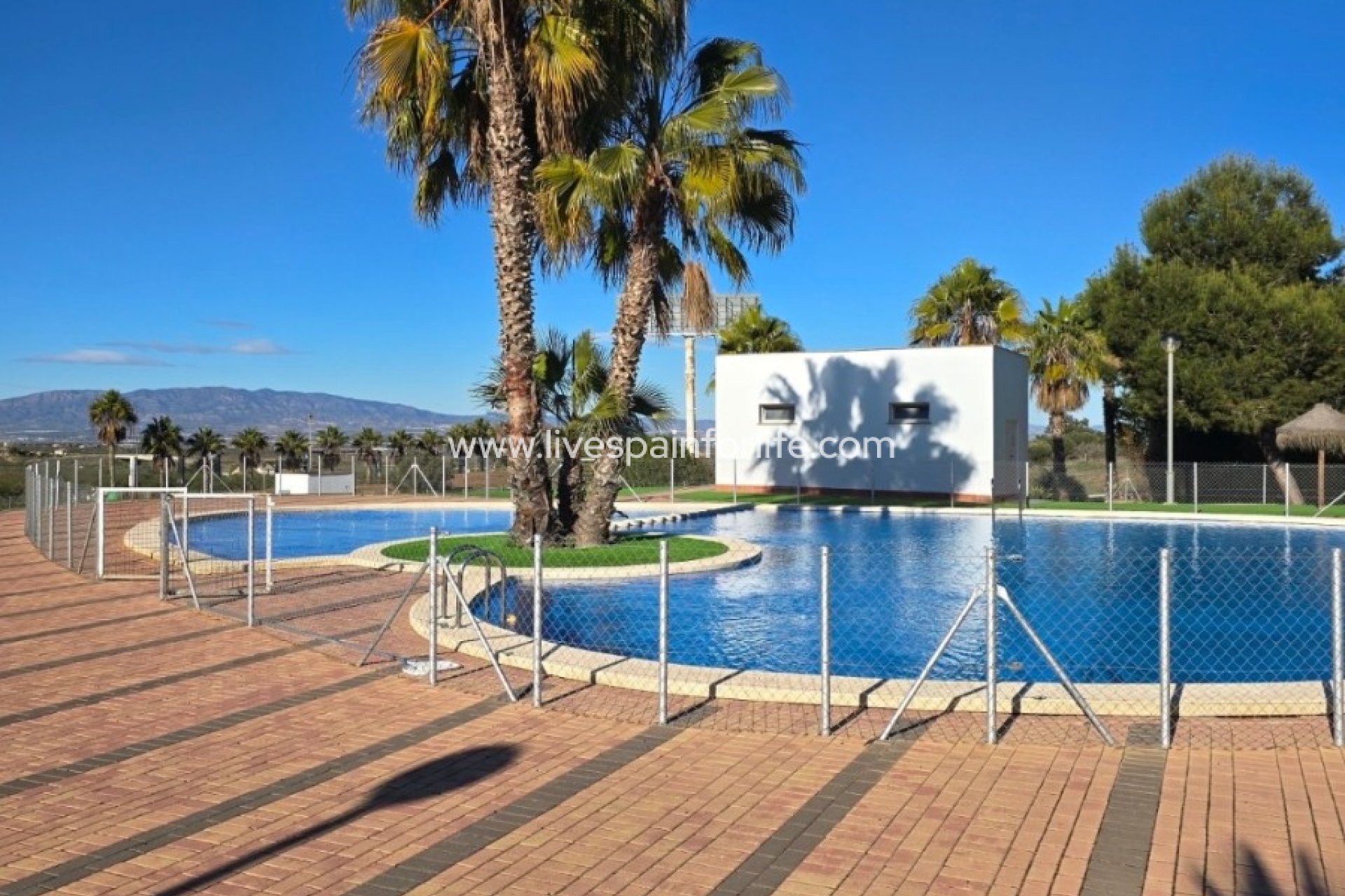 Resale - Villa (detached) -
Fuente Alamo - Las Palas