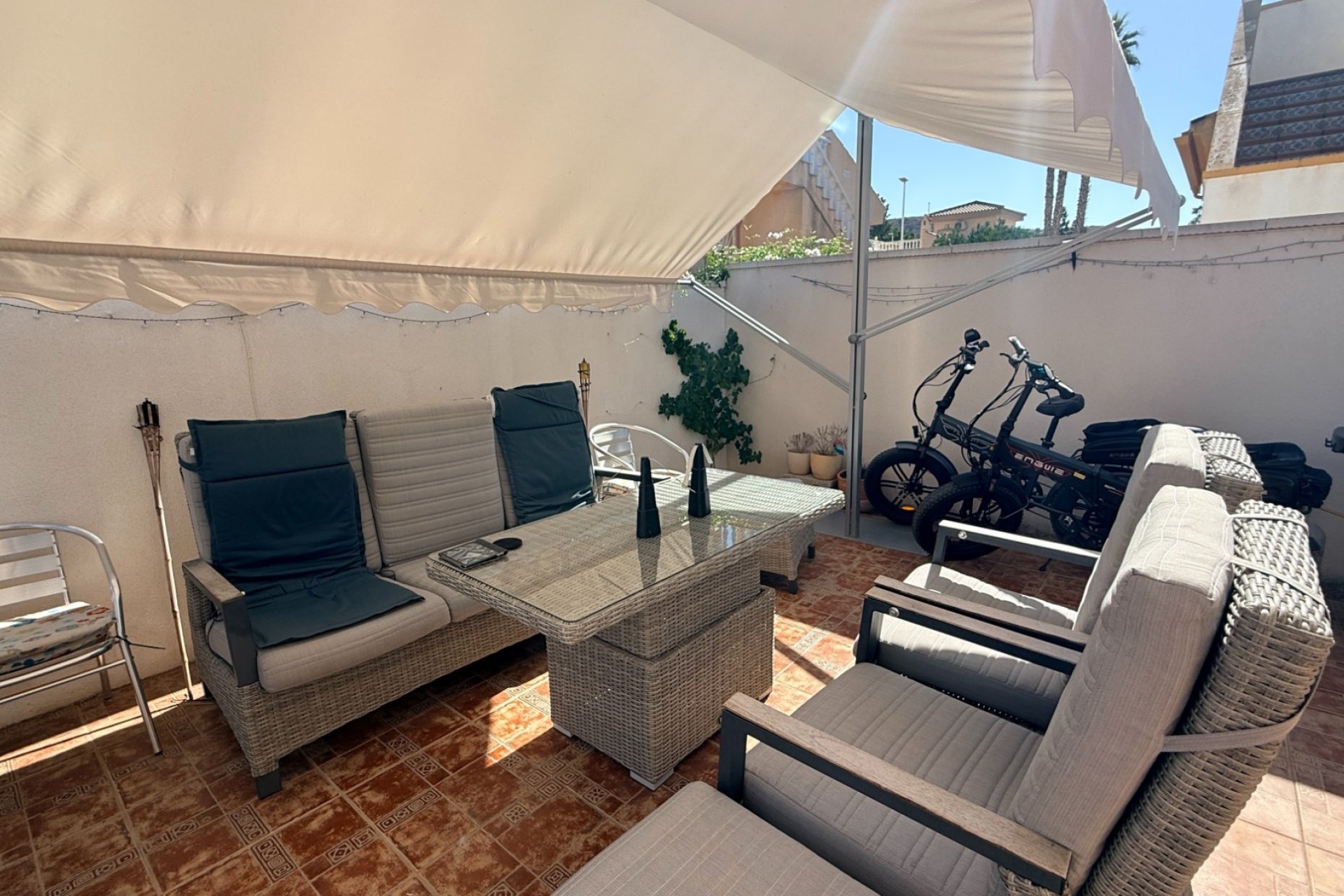 Resale - Villa (detached) -
Hondon De Las Nieves