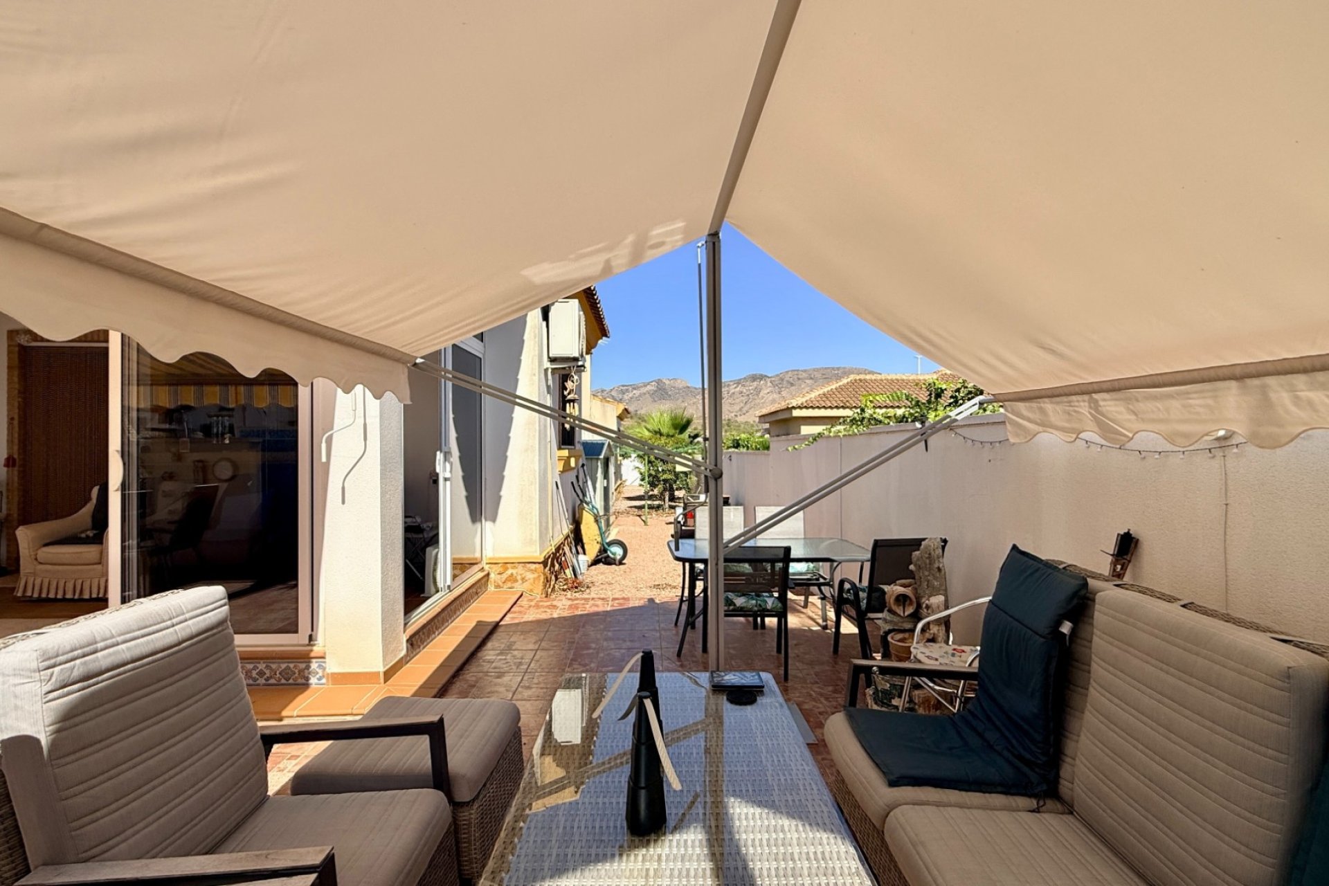 Resale - Villa (detached) -
Hondon De Las Nieves