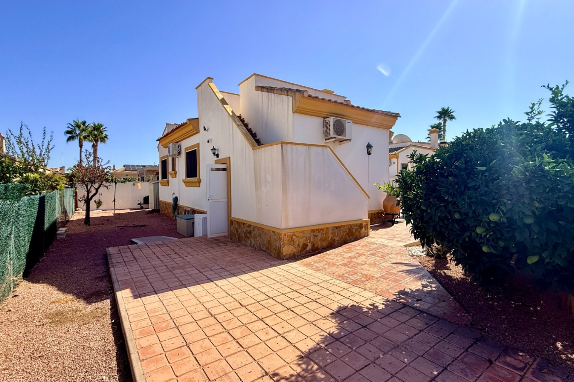 Resale - Villa (detached) -
Hondon De Las Nieves