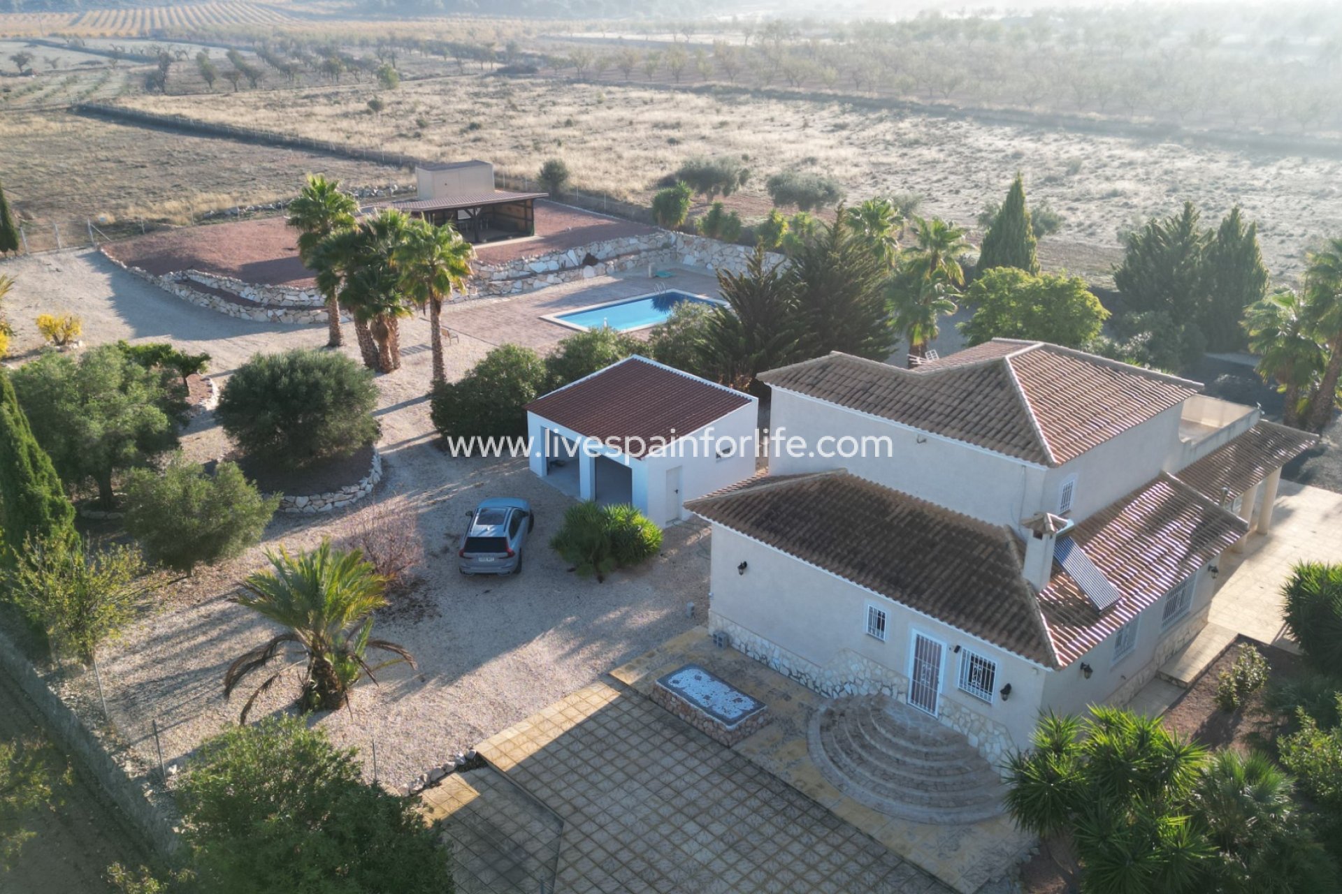 Resale - Villa (detached) -
Hondon De Las Nieves