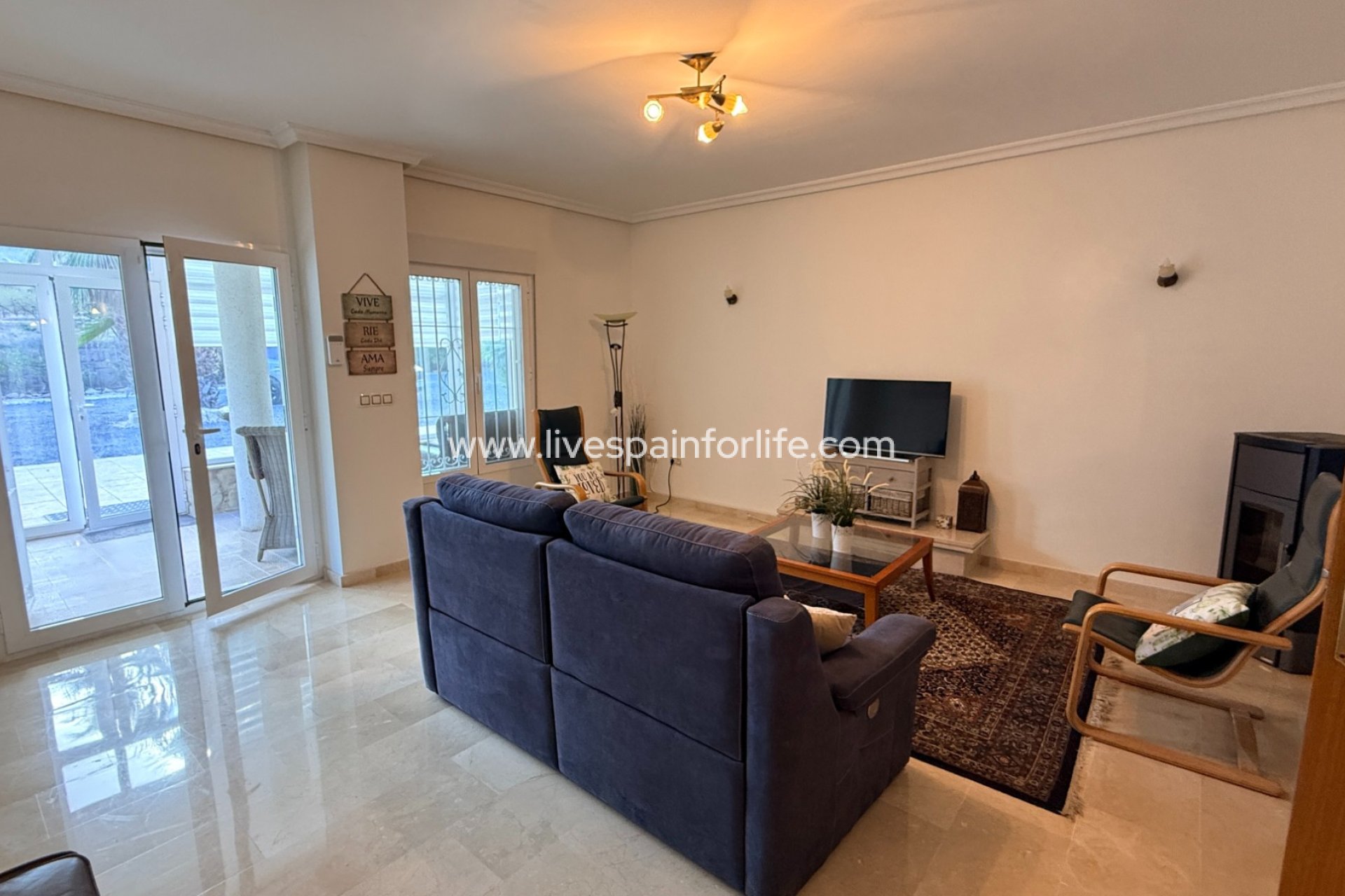Resale - Villa (detached) -
Hondon De Las Nieves