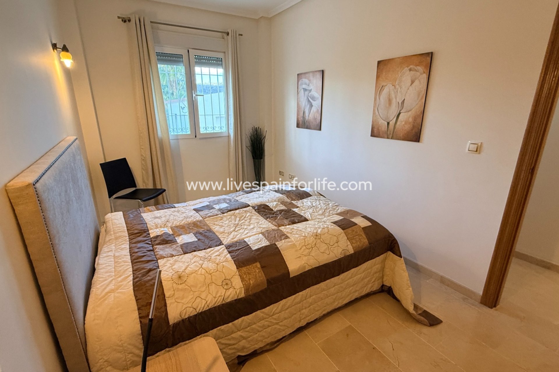 Resale - Villa (detached) -
Hondon De Las Nieves