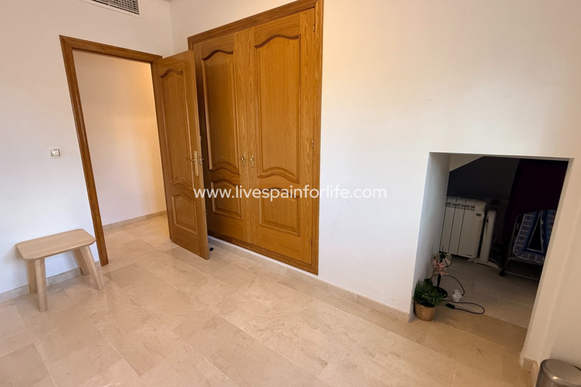 Resale - Villa (detached) -
Hondon De Las Nieves