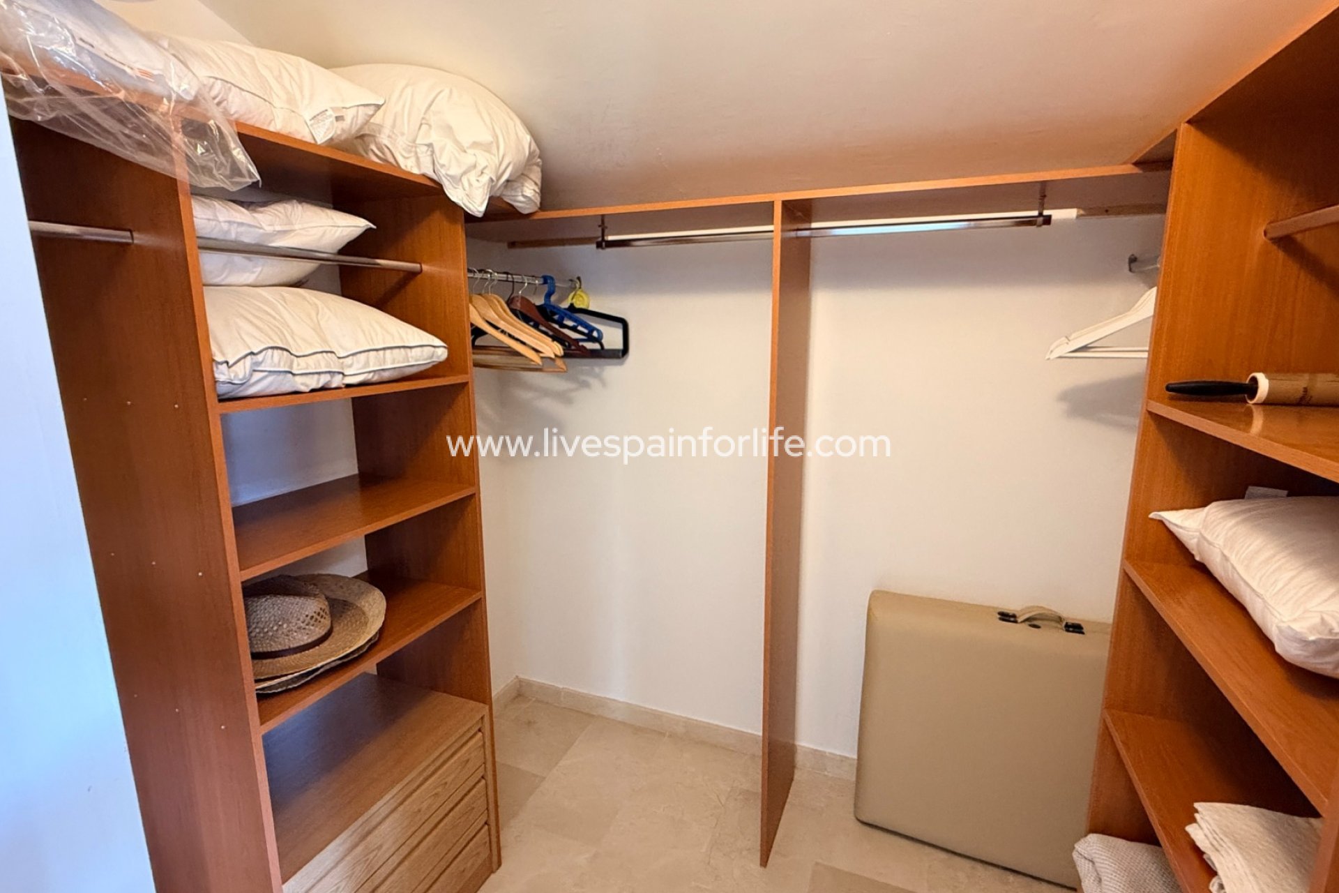 Resale - Villa (detached) -
Hondon De Las Nieves