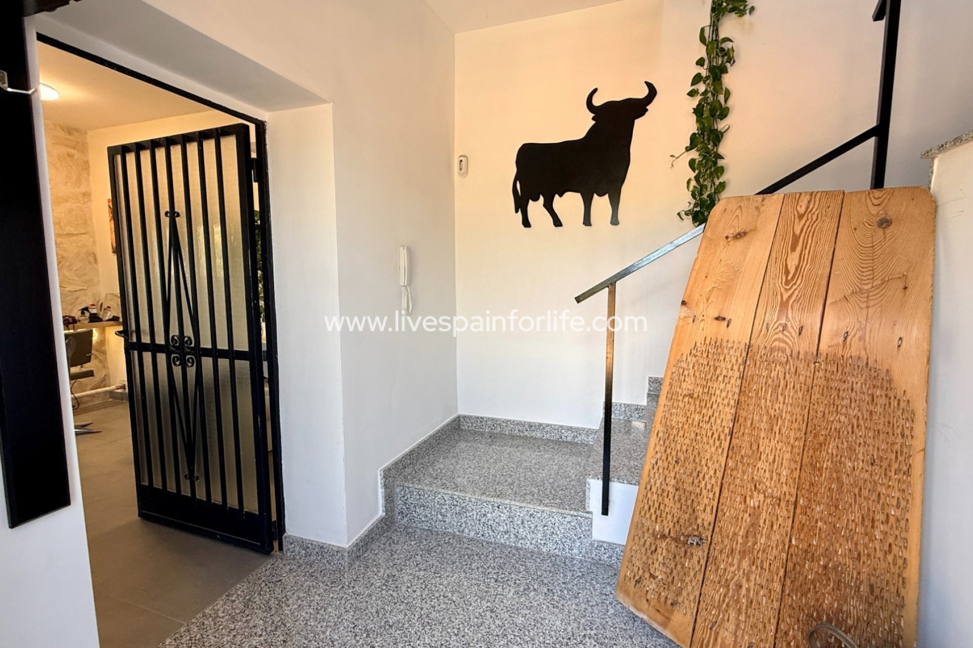 Resale - Villa (detached) -
Hondon De Las Nieves