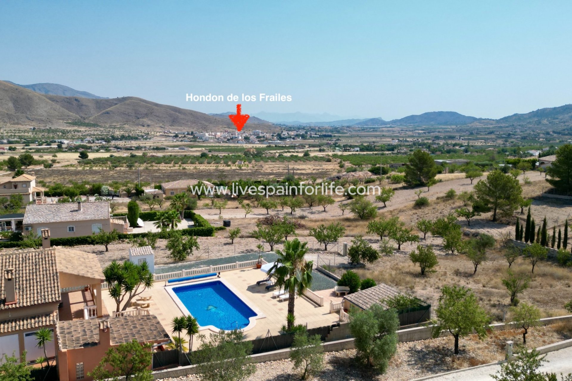 Resale - Villa (detached) -
Hondon De Los Frailes