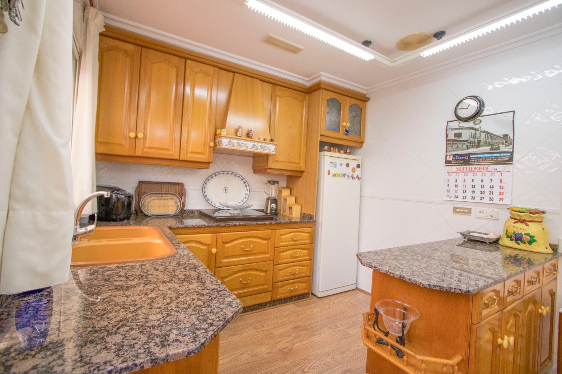 Resale - Villa (detached) -
La Marina