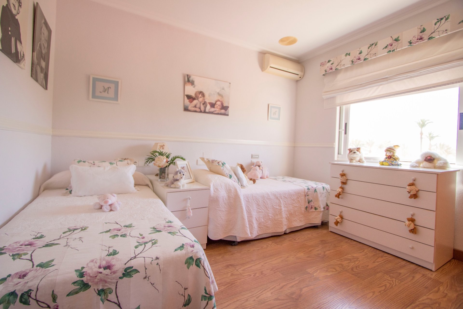 Resale - Villa (detached) -
La Marina