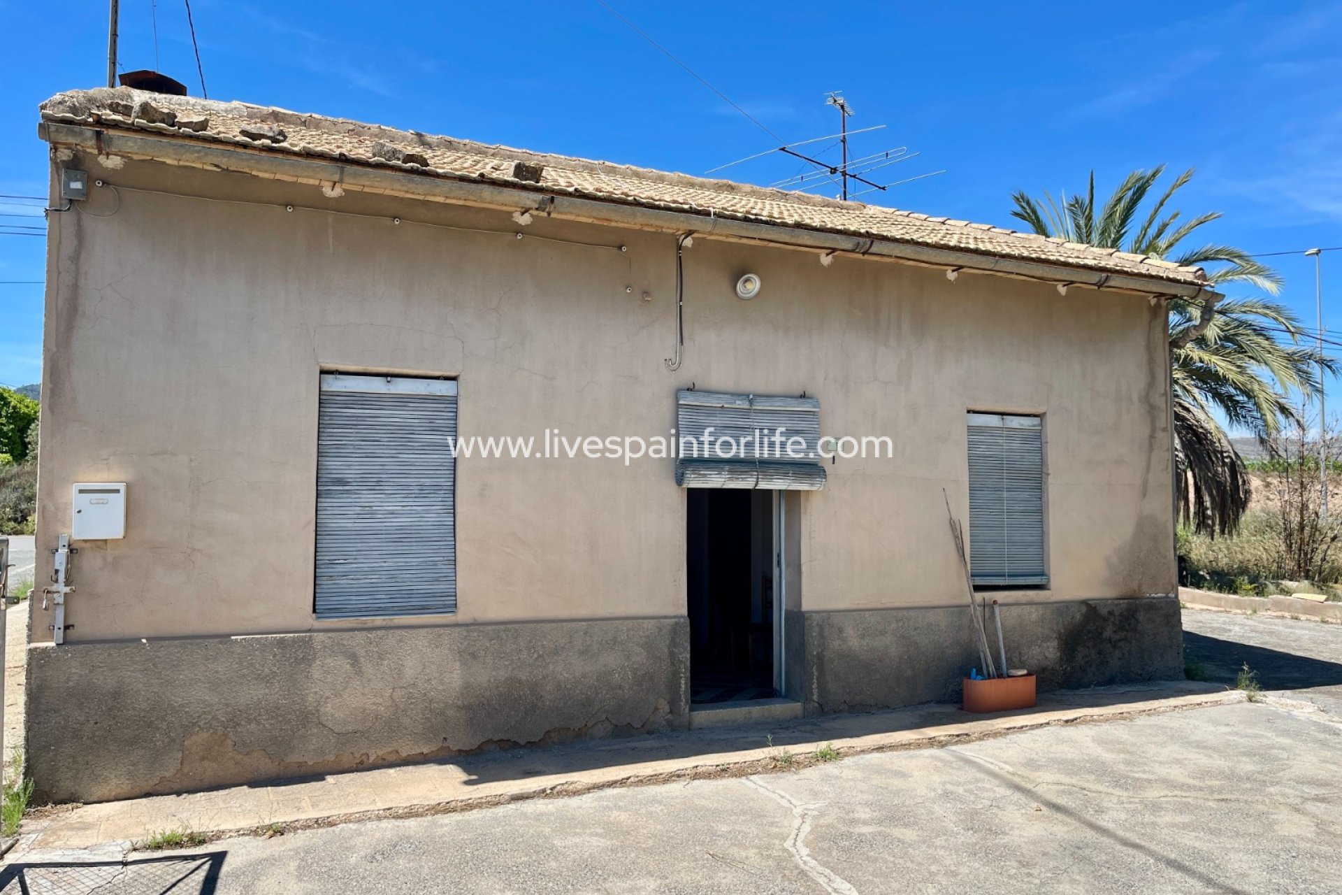 Resale - Villa (detached) -
La Romana - Villas de la Romana