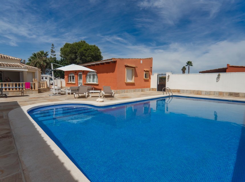 Resale - Villa (detached) -
Las Heredades - Heredades