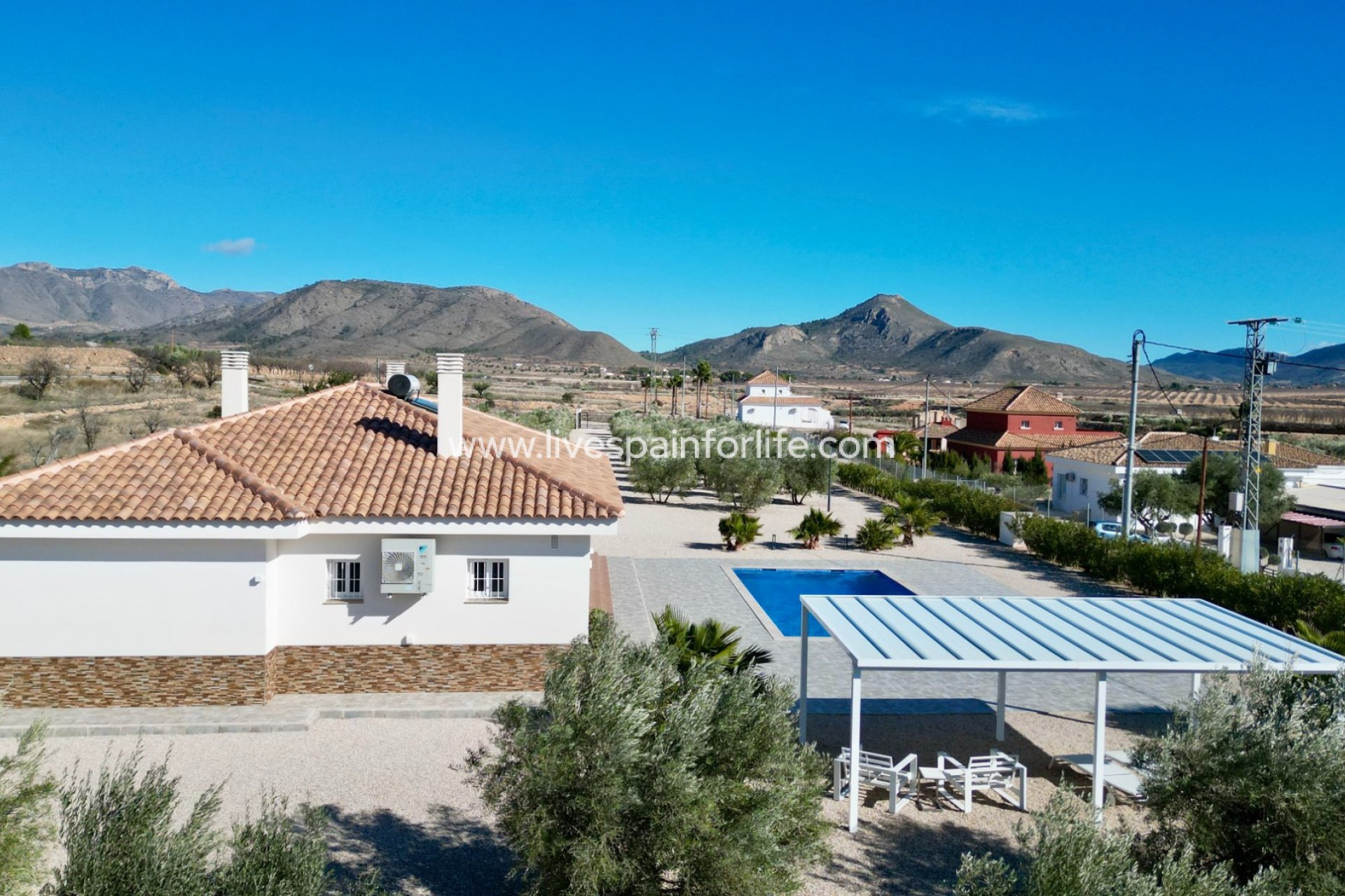 Resale - Villa (detached) -
Macisvenda