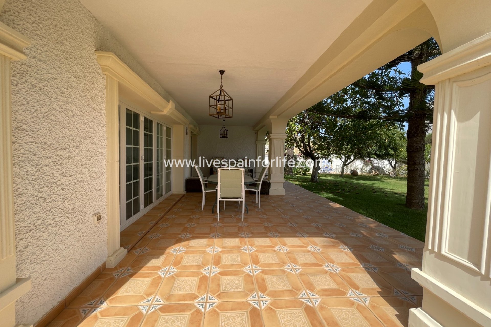 Resale - Villa (detached) -
Orihuela Costa - Cabo Roig