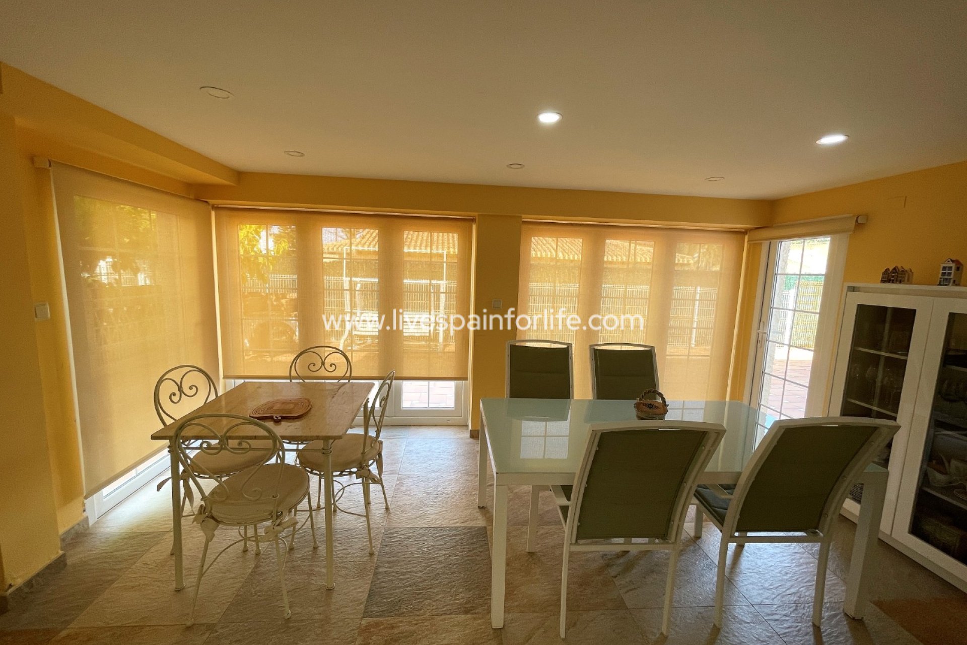 Resale - Villa (detached) -
Orihuela Costa - Cabo Roig