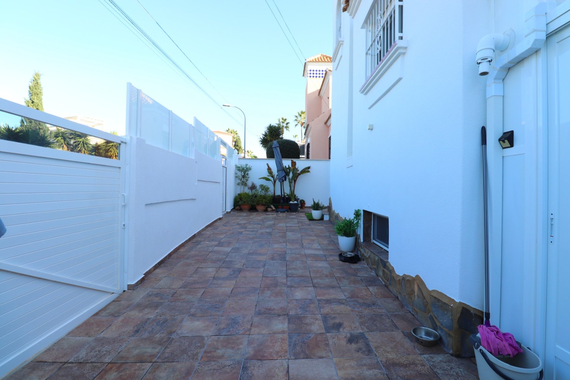 Resale - Villa (detached) -
Orihuela Costa - Villamartin